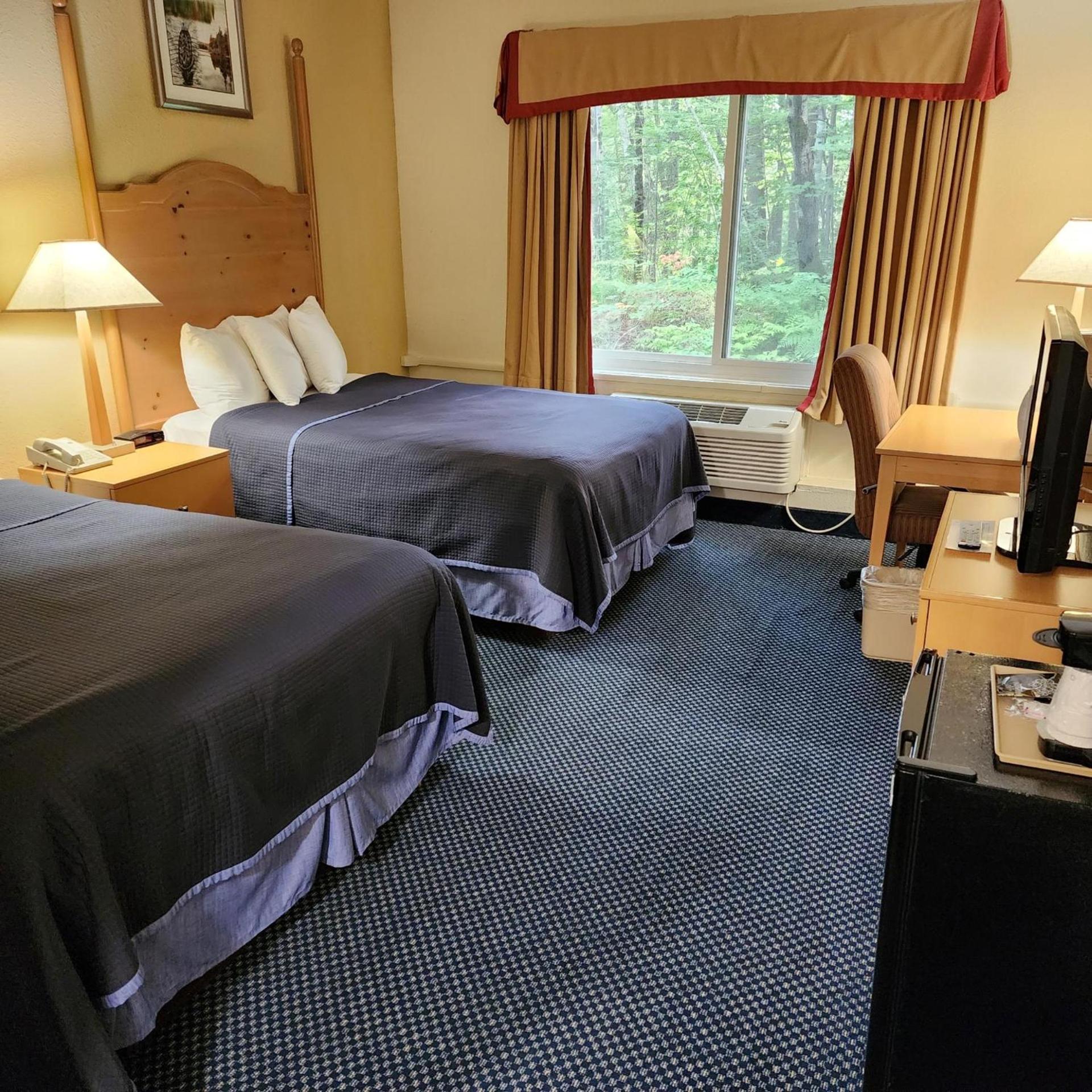 Katahdin Inn & Suites photo 47