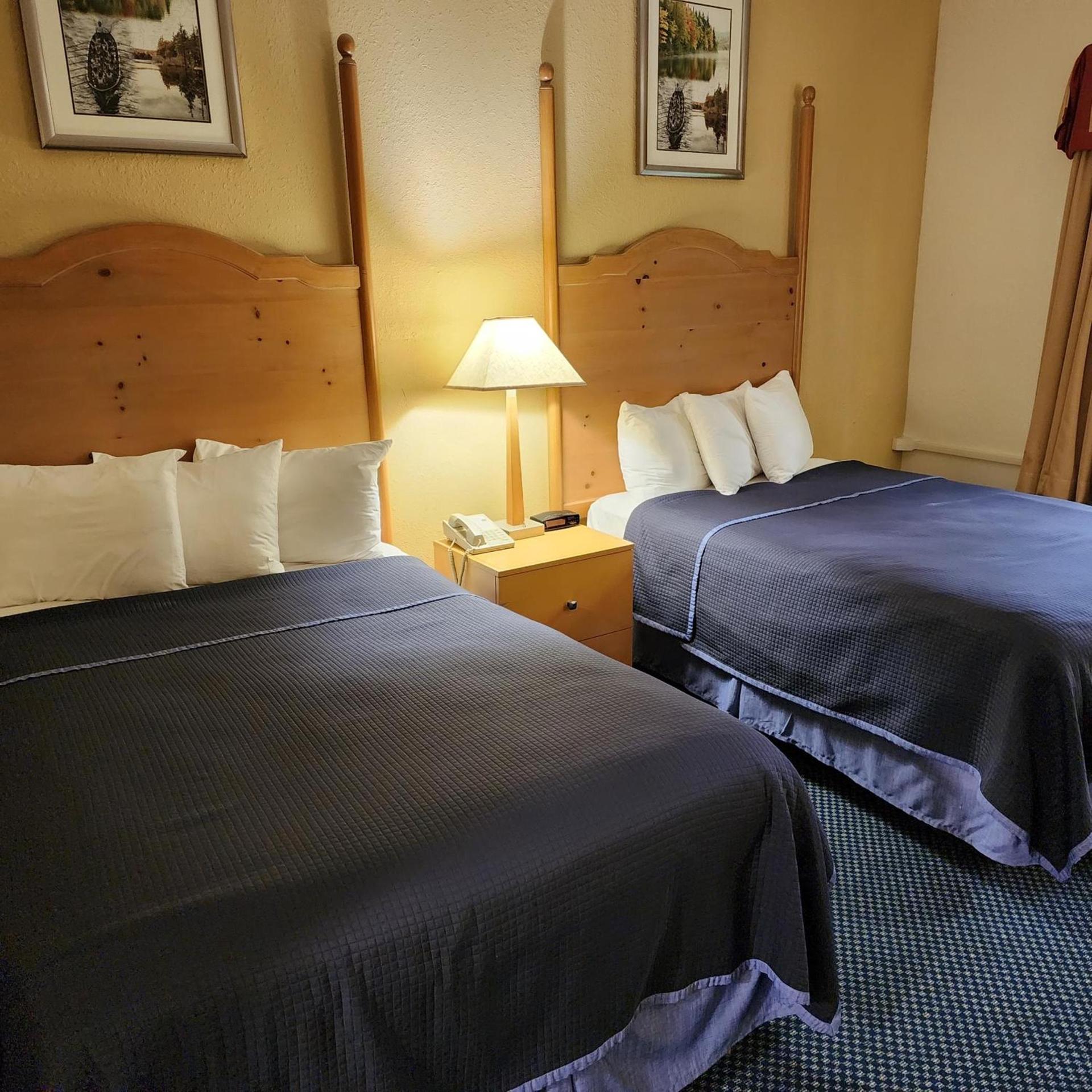 Katahdin Inn & Suites photo 44