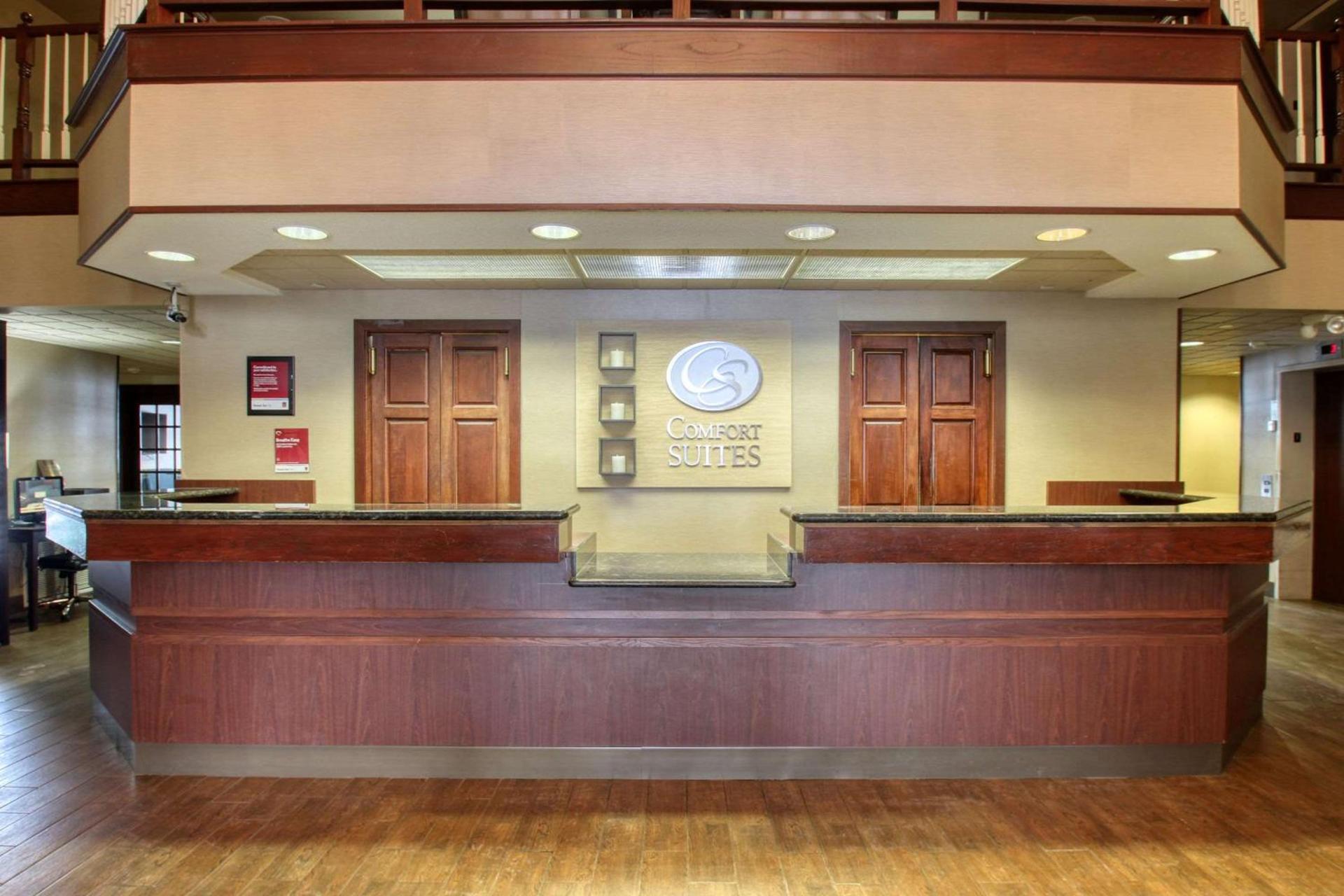 Comfort Suites Madison West - Middleton photo 8