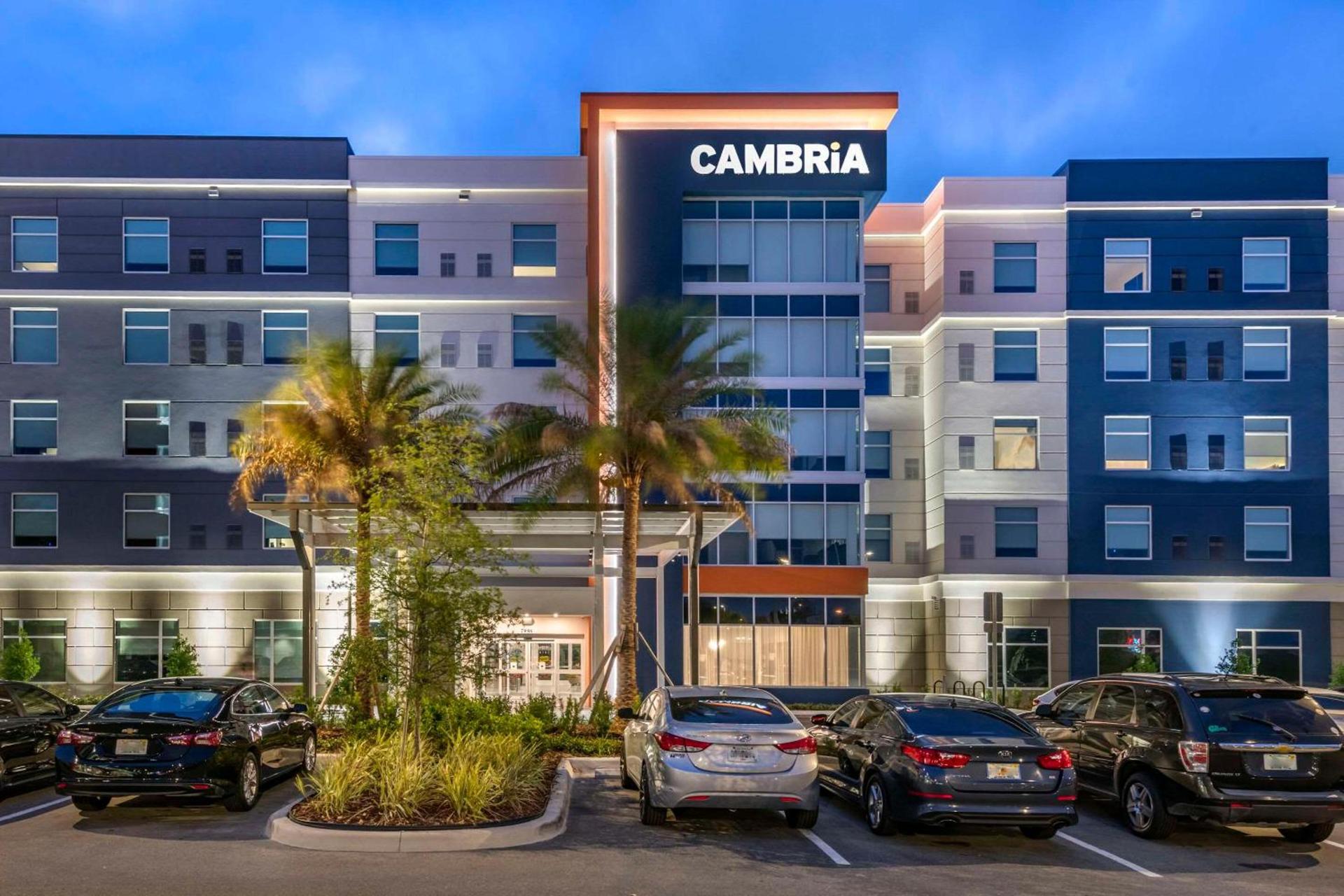Cambria Hotel Orlando Airport photo 2