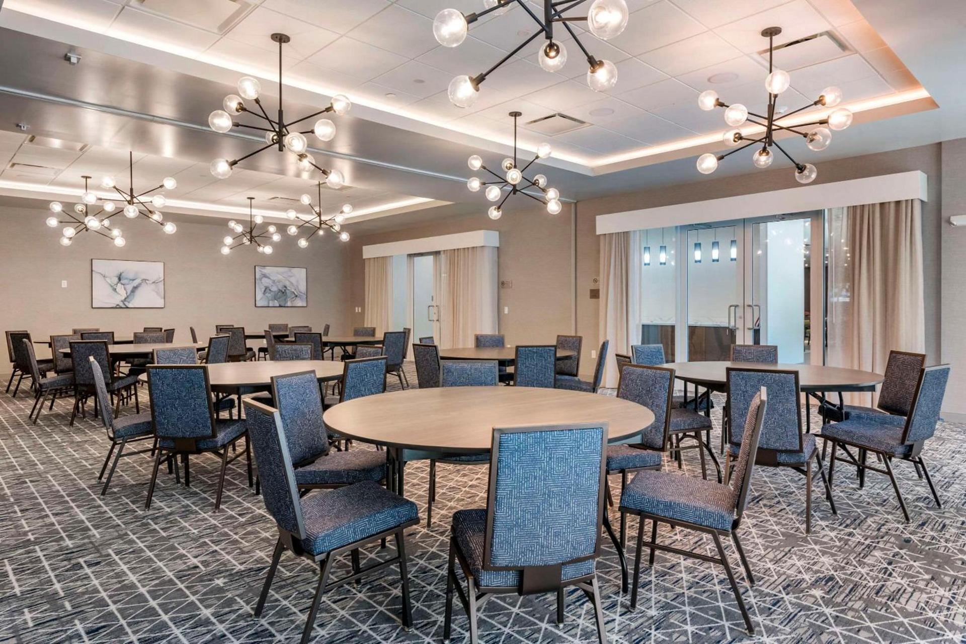 Cambria Hotel Orlando Airport photo 52