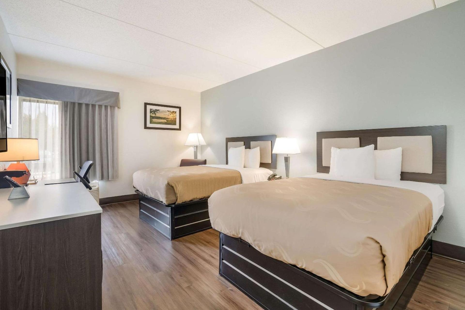 Quality Inn Jacksonville near Camp Lejeune photo 9