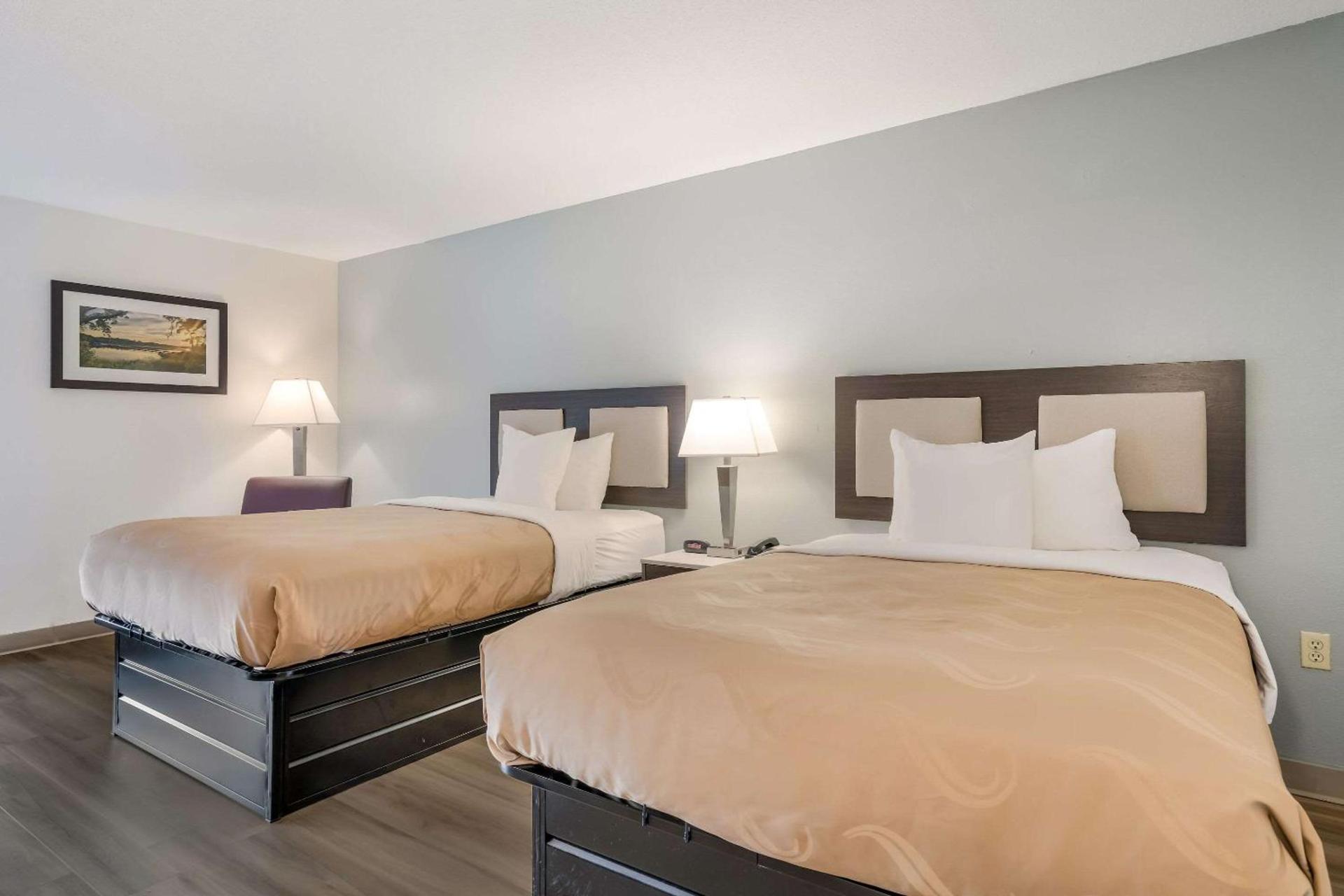Quality Inn Jacksonville near Camp Lejeune photo 16