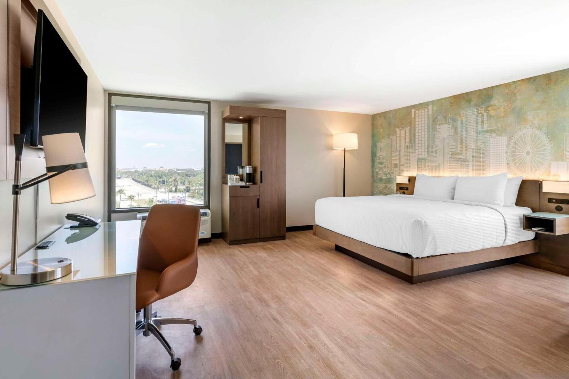 Cambria Hotel Orlando near Universal Theme Parks photo 25