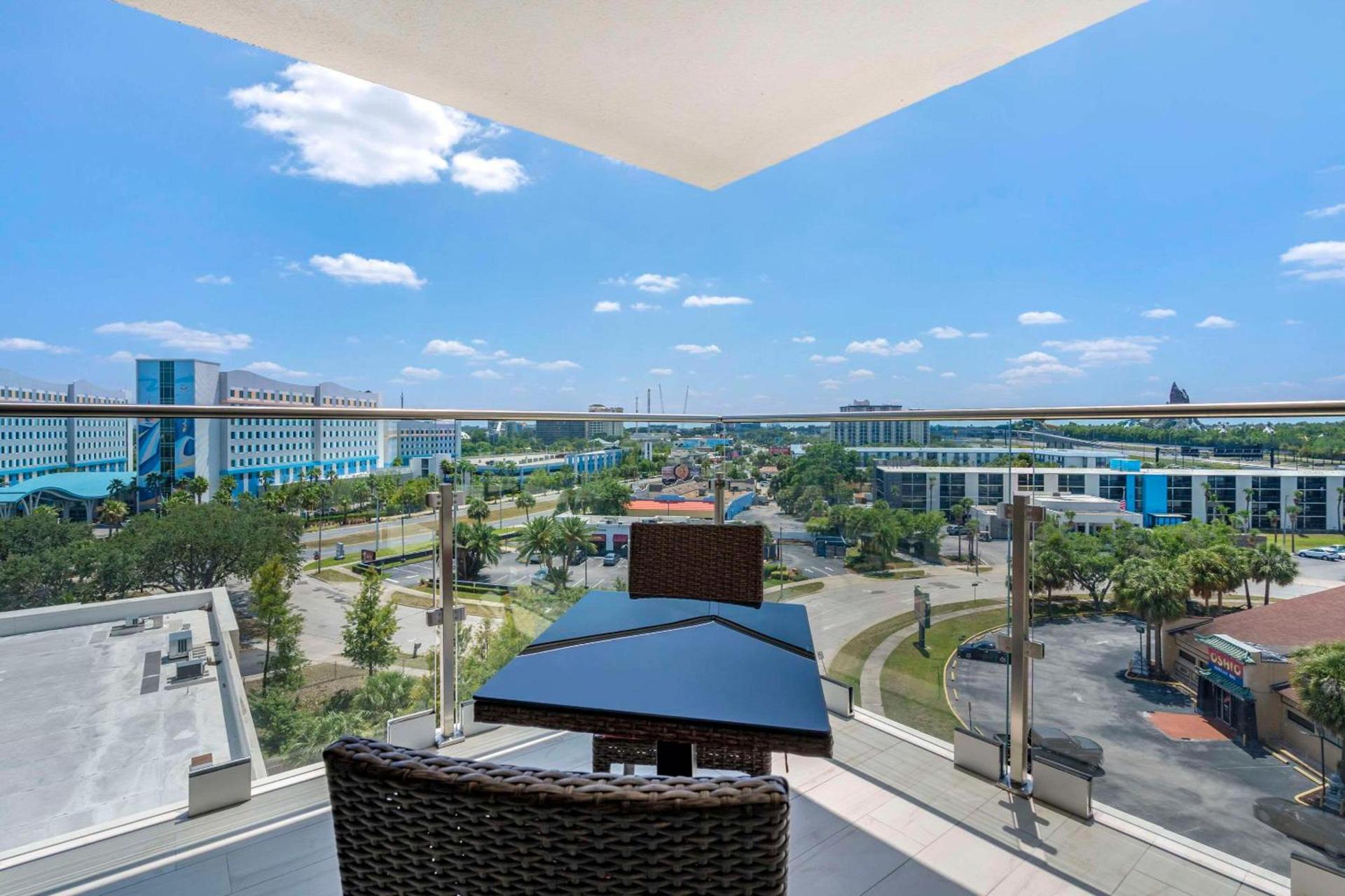 Cambria Hotel Orlando near Universal Theme Parks photo 29