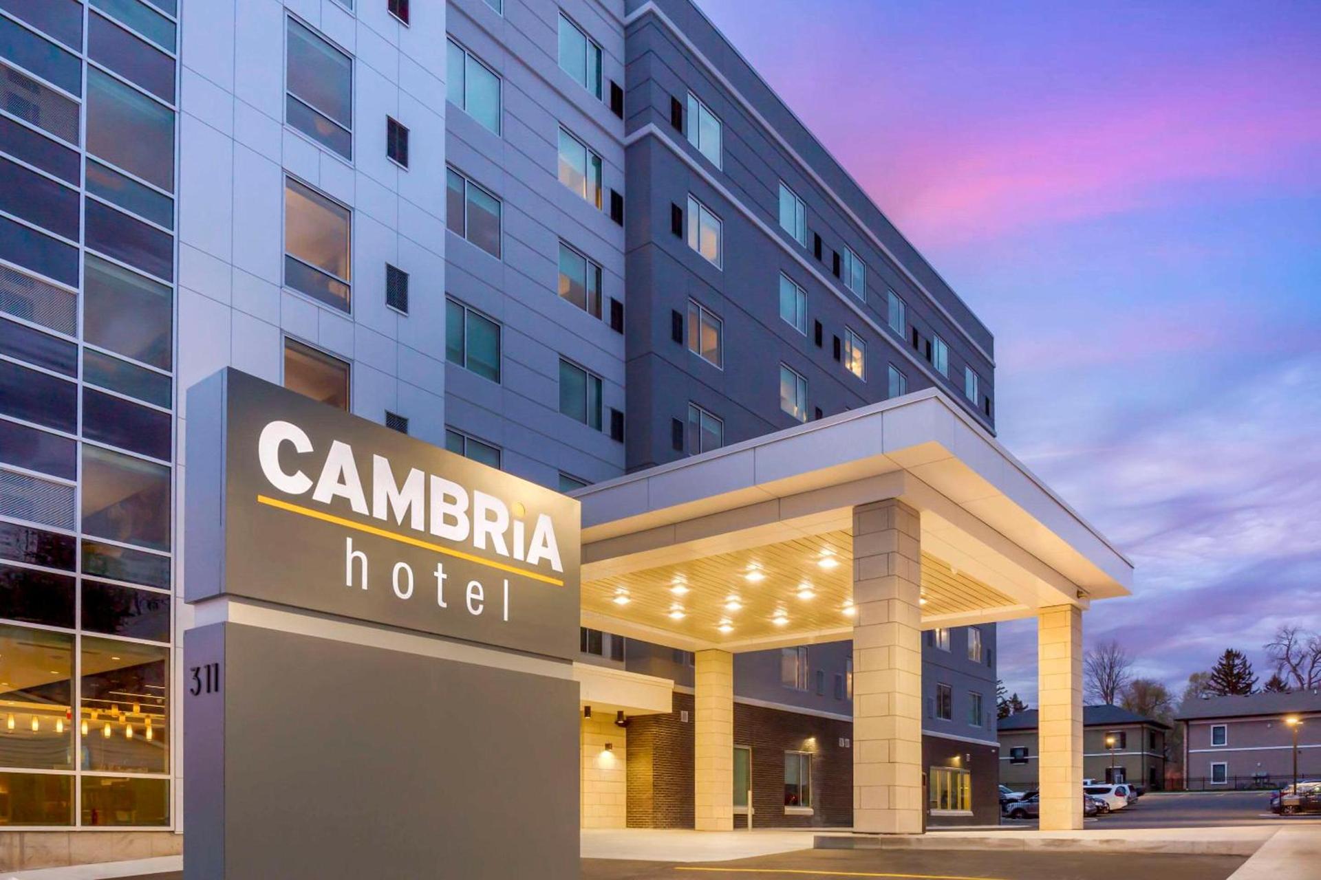 Cambria Hotel Niagara Falls photo 9