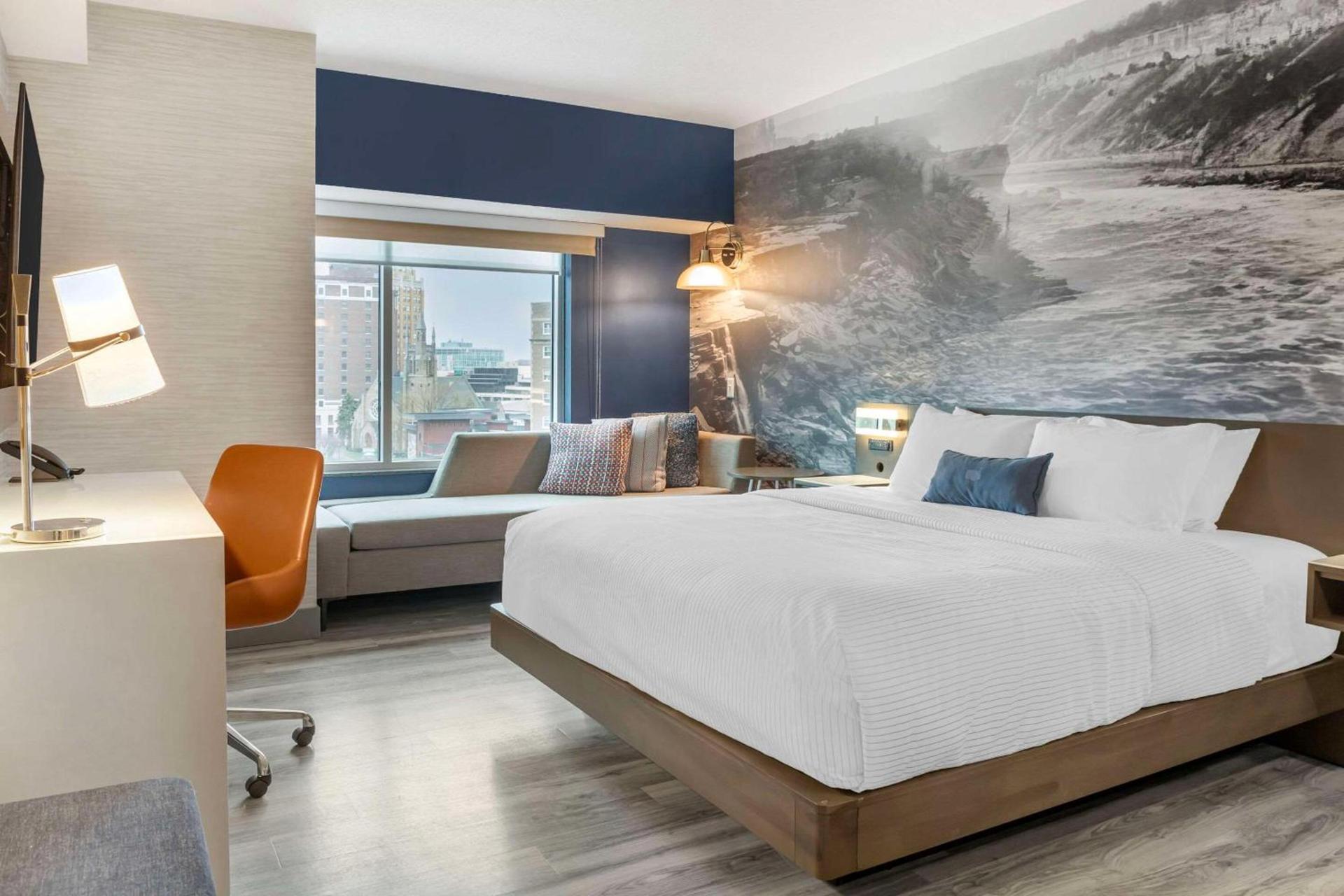 Cambria Hotel Niagara Falls photo 20