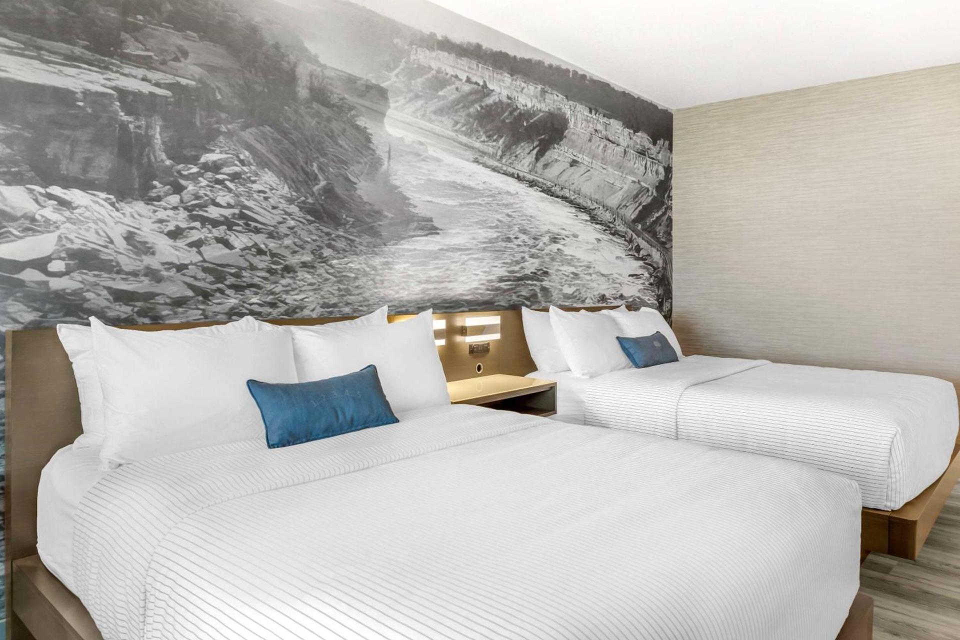 Cambria Hotel Niagara Falls photo 40