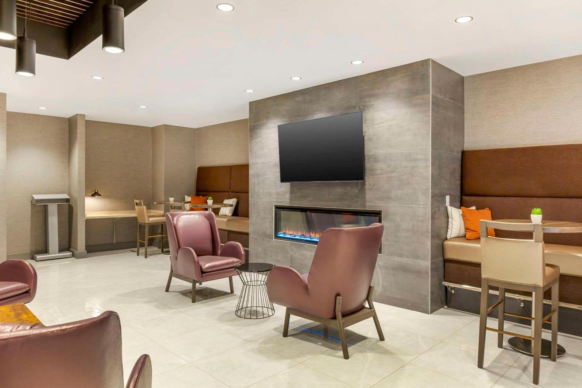Cambria Hotel Niagara Falls photo 51