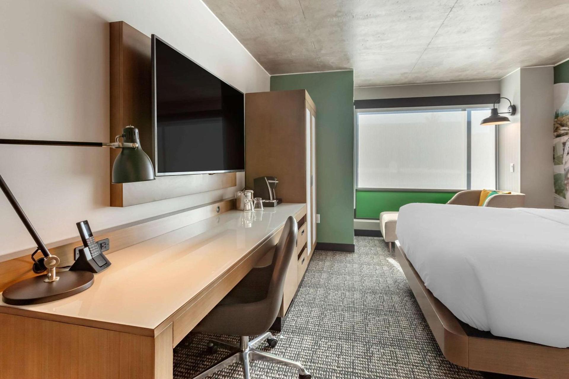Cambria Downtown Phoenix Convention & Airport Hotel photo 11