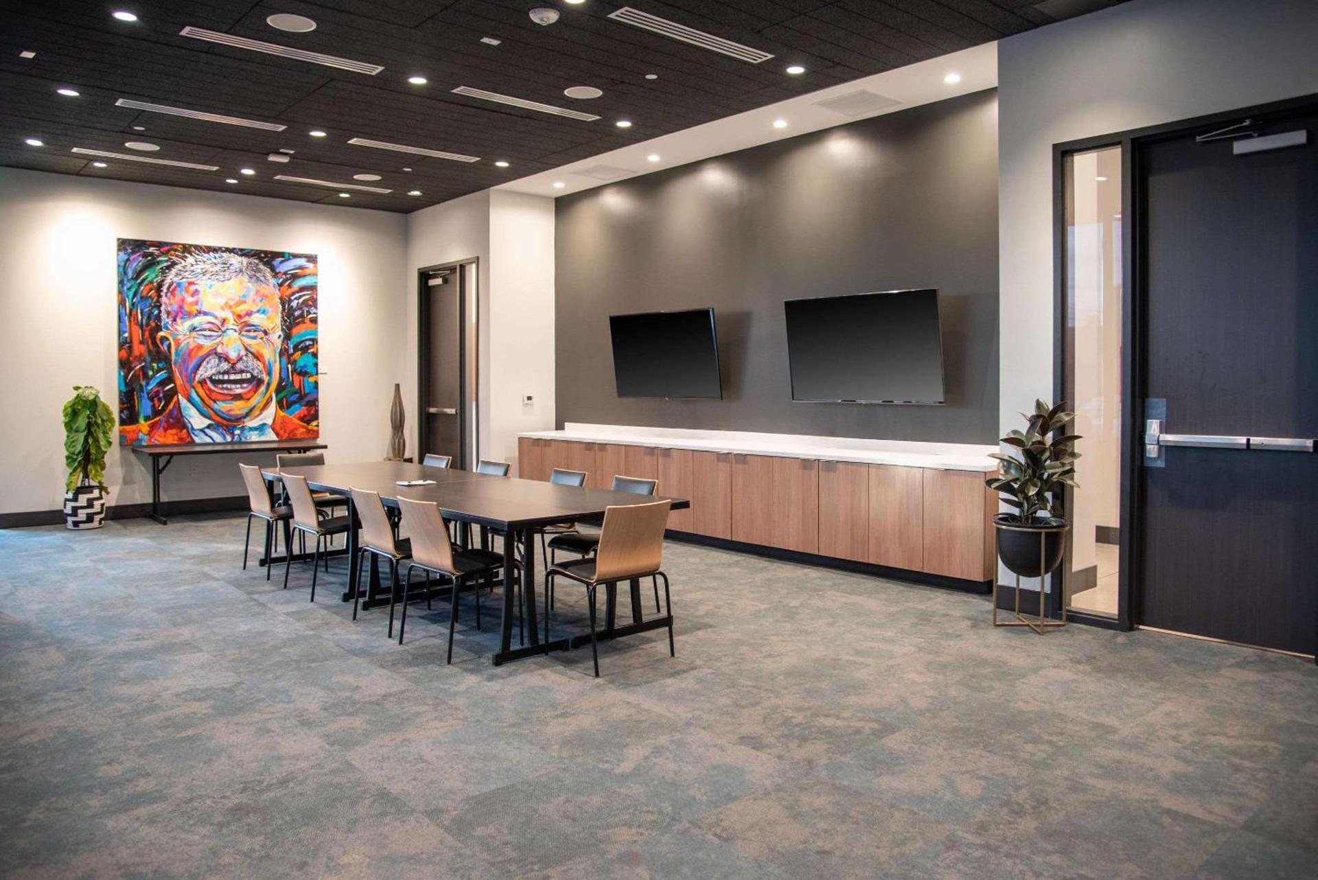 Cambria Downtown Phoenix Convention & Airport Hotel photo 30
