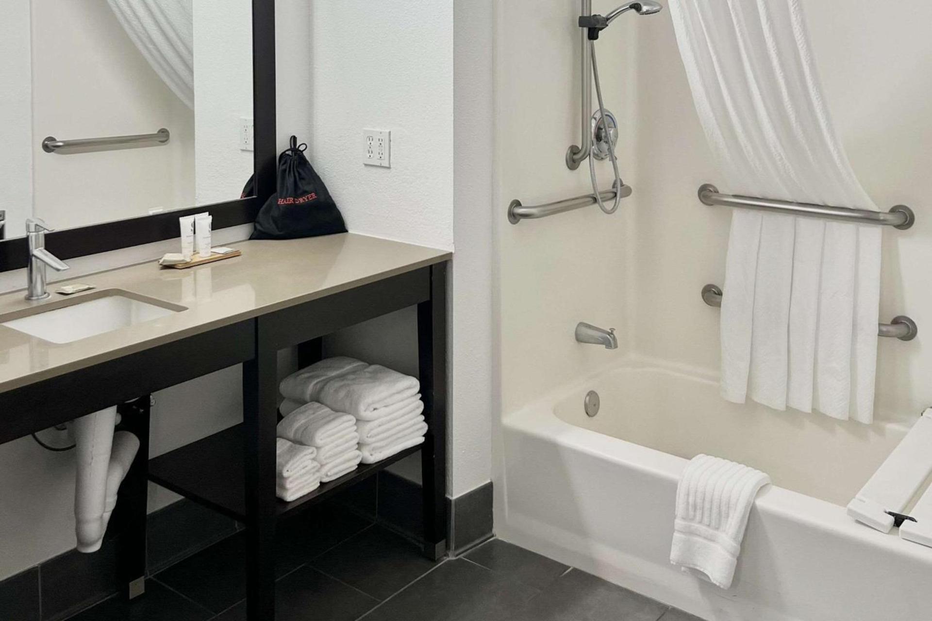 Country Inn & Suites by Radisson, Tucson Airport, AZ photo 12