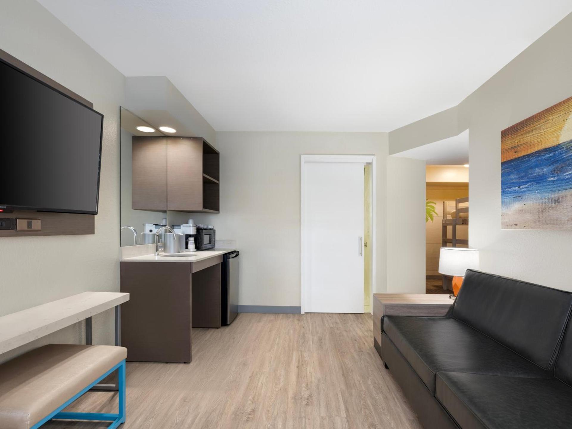 Holiday Inn Resort Orlando Suites - Waterpark photo 22