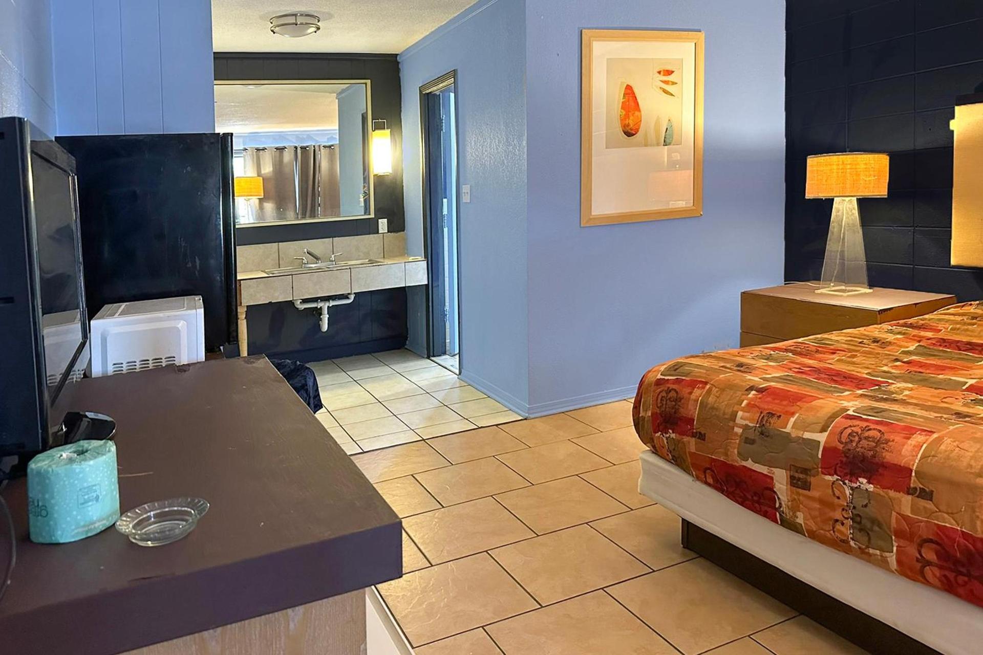 Luxury Inn By OYO Albany photo 38
