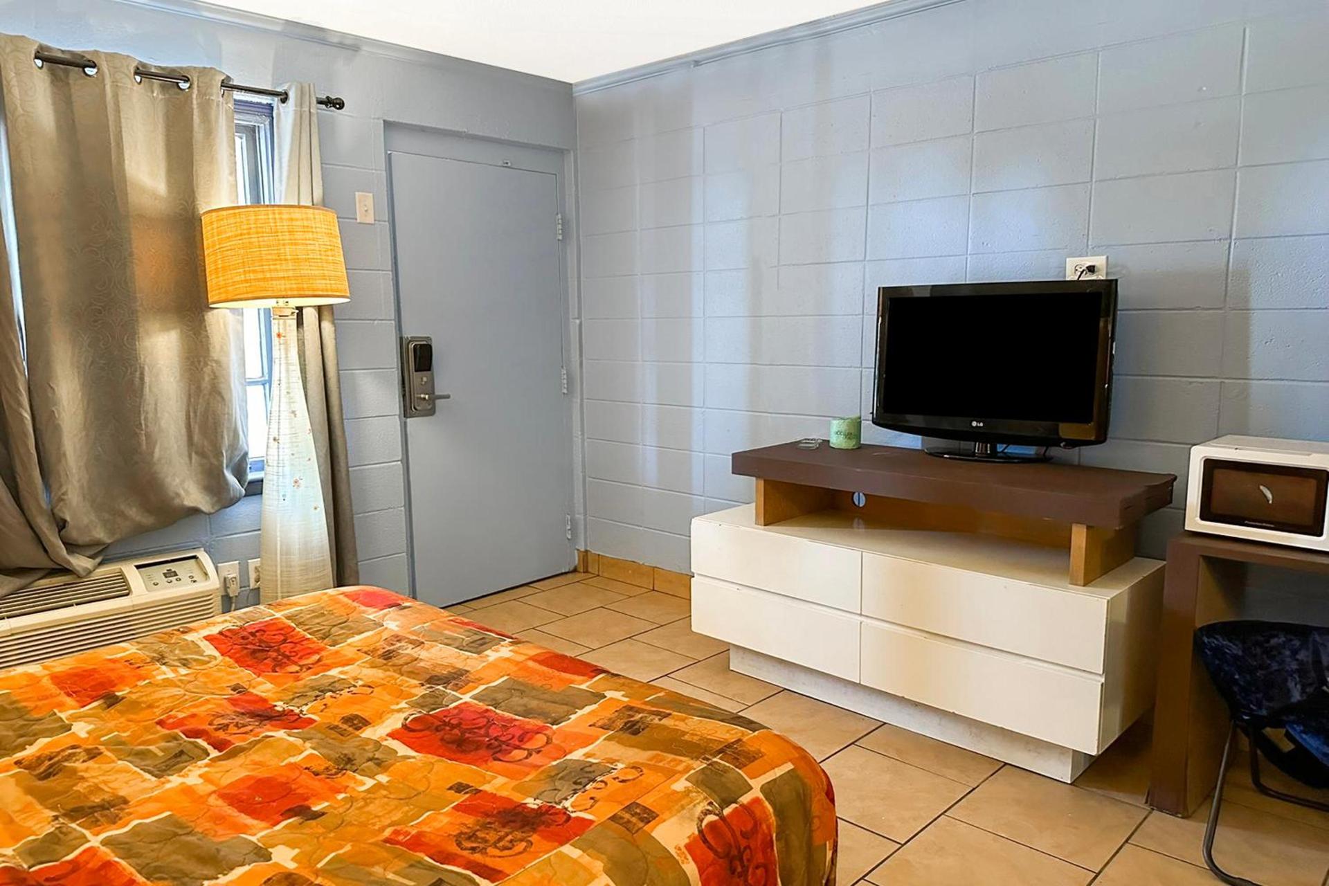 Luxury Inn By OYO Albany photo 35