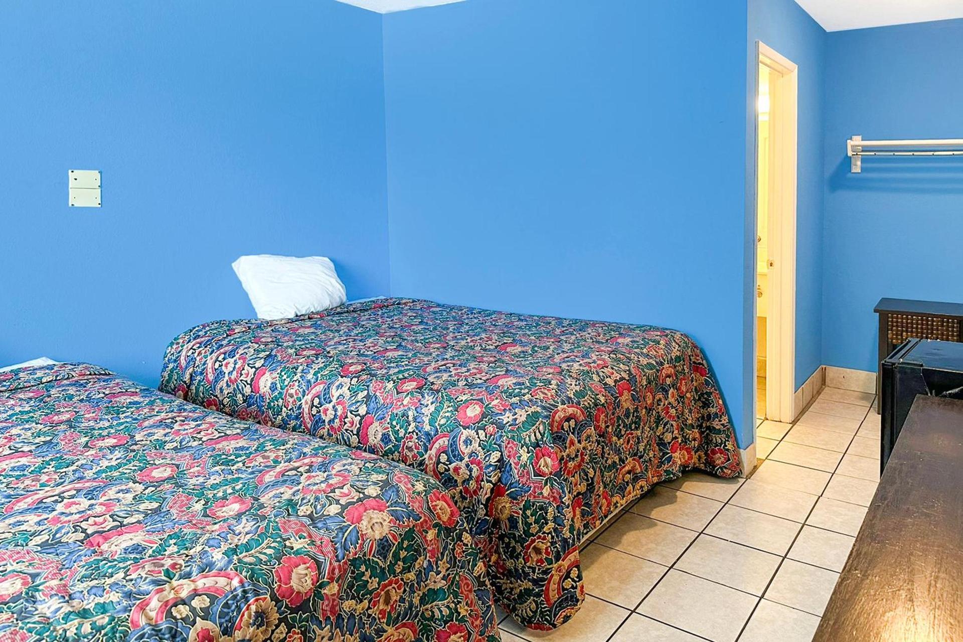 Luxury Inn By OYO Albany photo 32