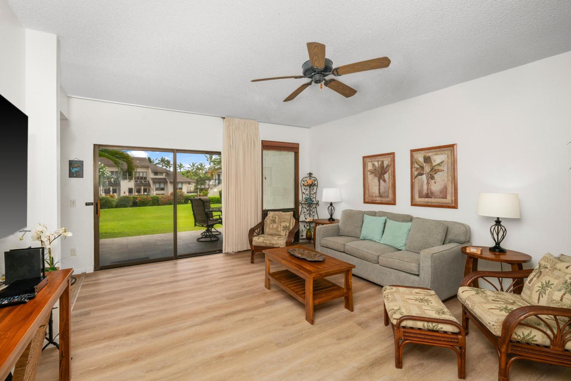 1Br 1Ba Kahala Tropical Dream, Pool, Garden View 513 photo 12