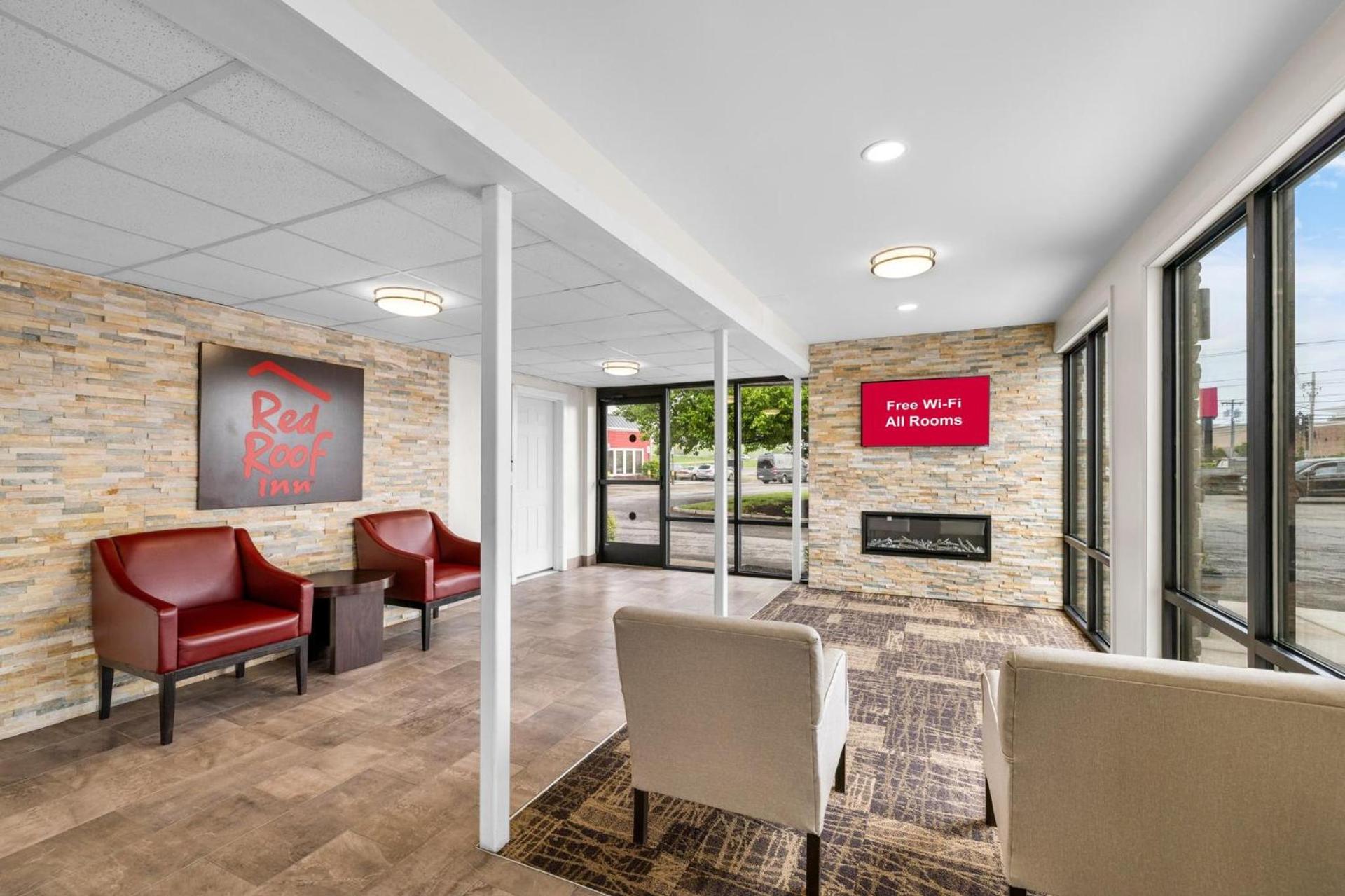 Red Roof Inn Niagara Falls photo 4