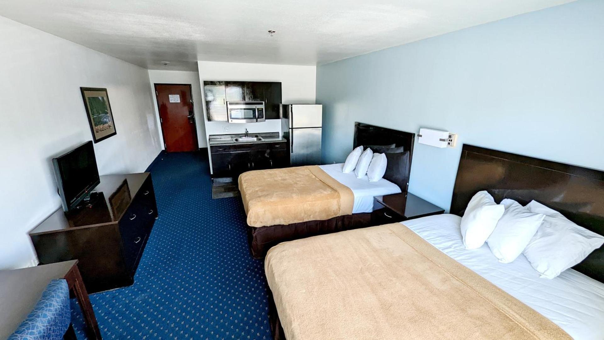 FairBridge Inn & Suites Canadian photo 18