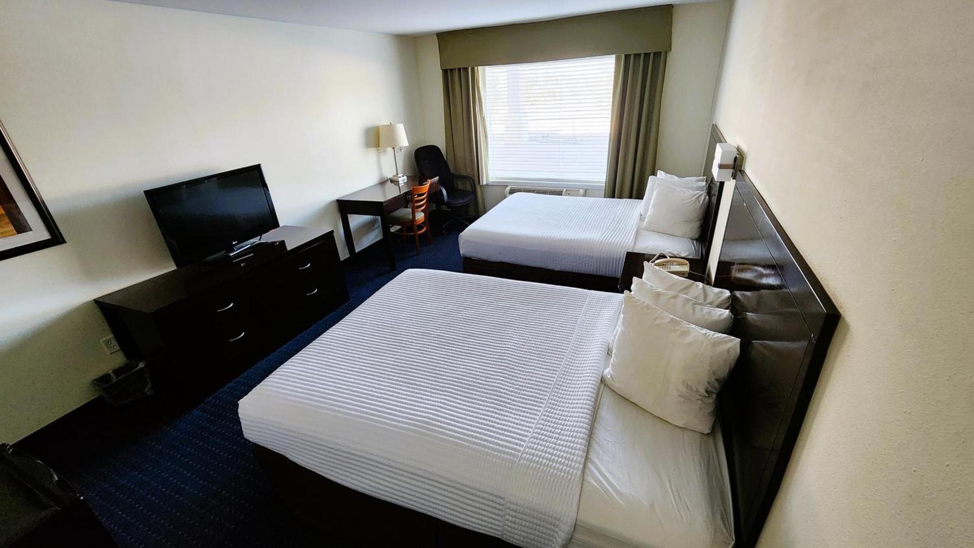 FairBridge Inn & Suites Canadian photo 21