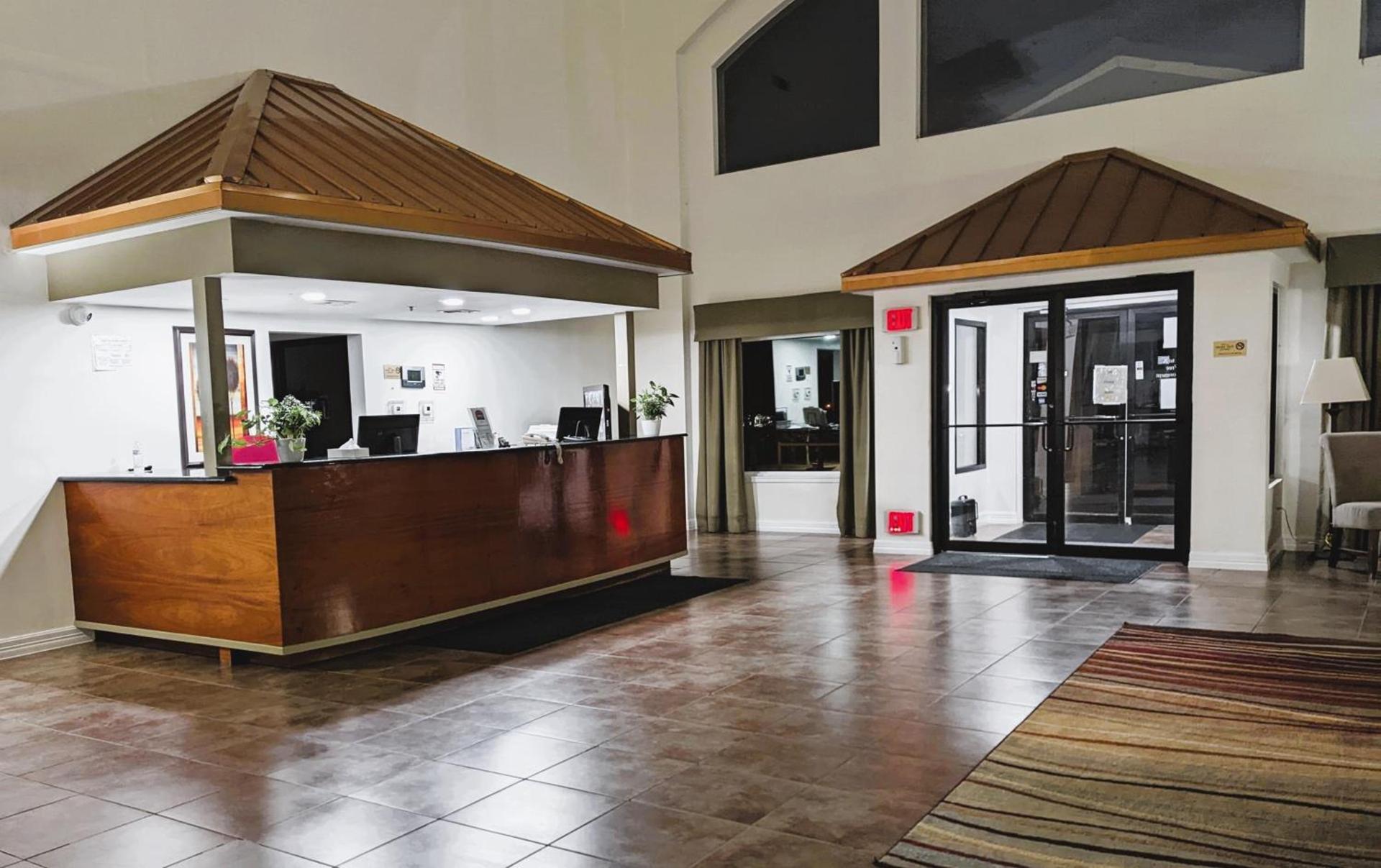 FairBridge Inn & Suites Canadian photo 34