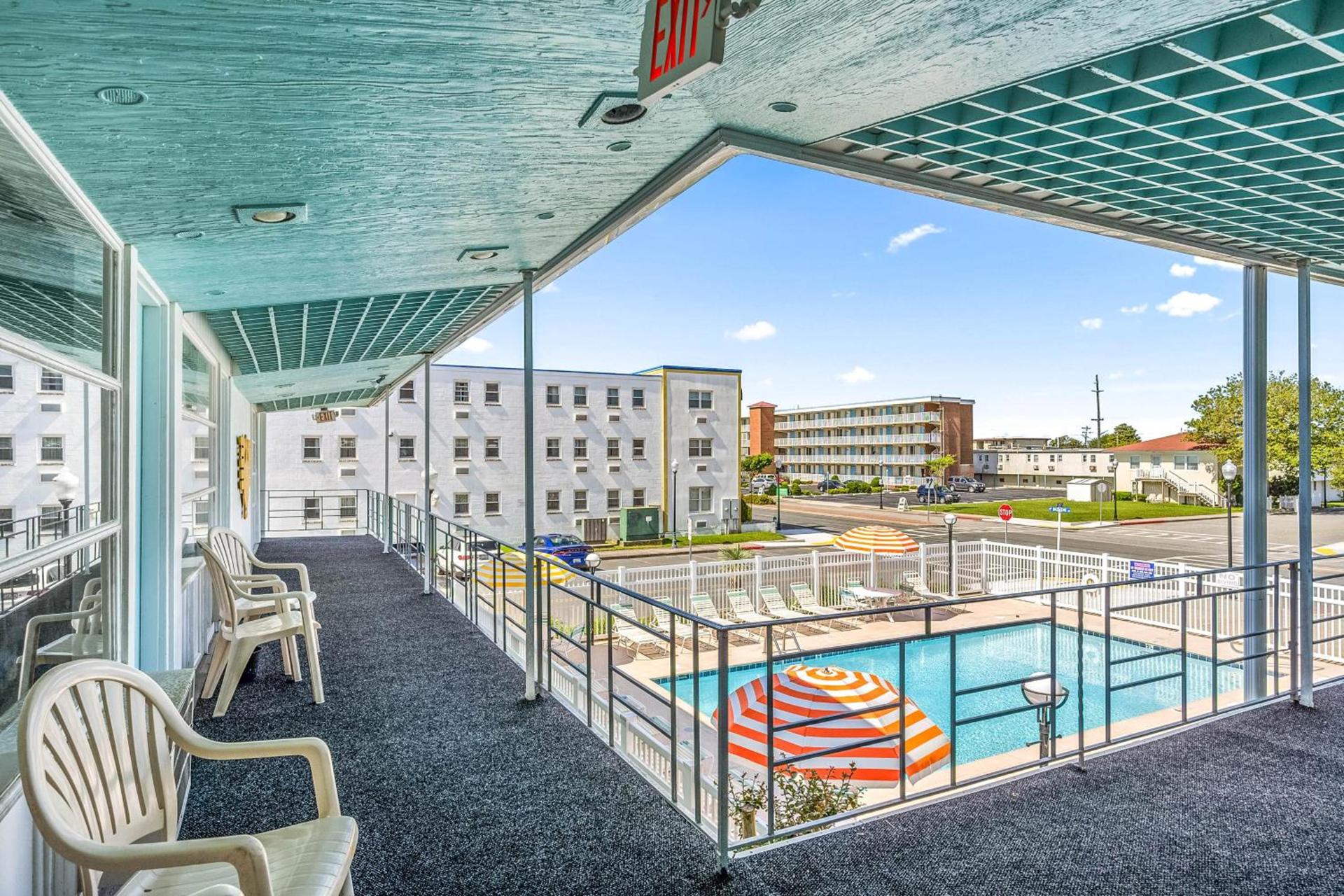 Eden Roc Motel photo 8