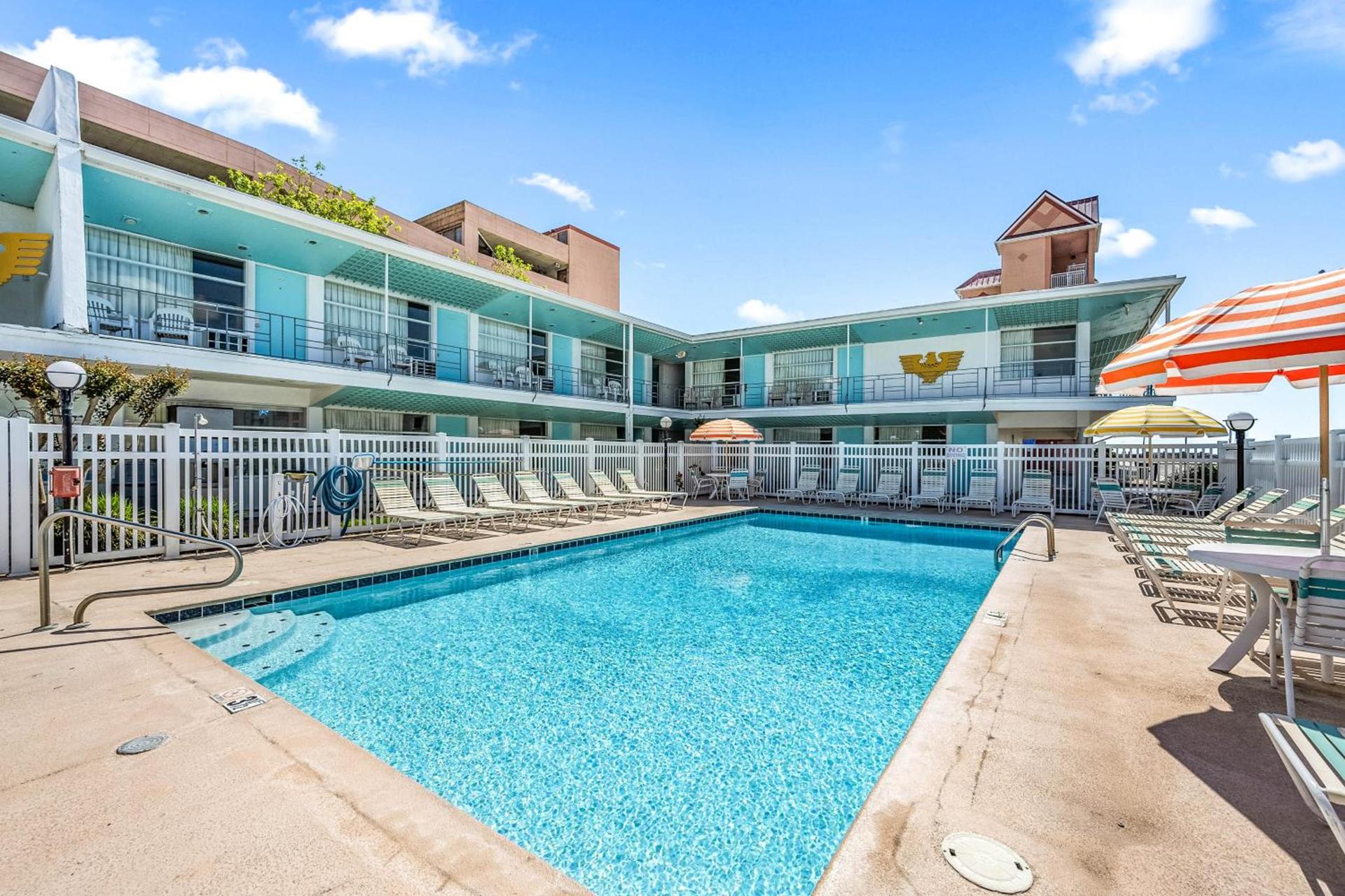 Eden Roc Motel photo 17