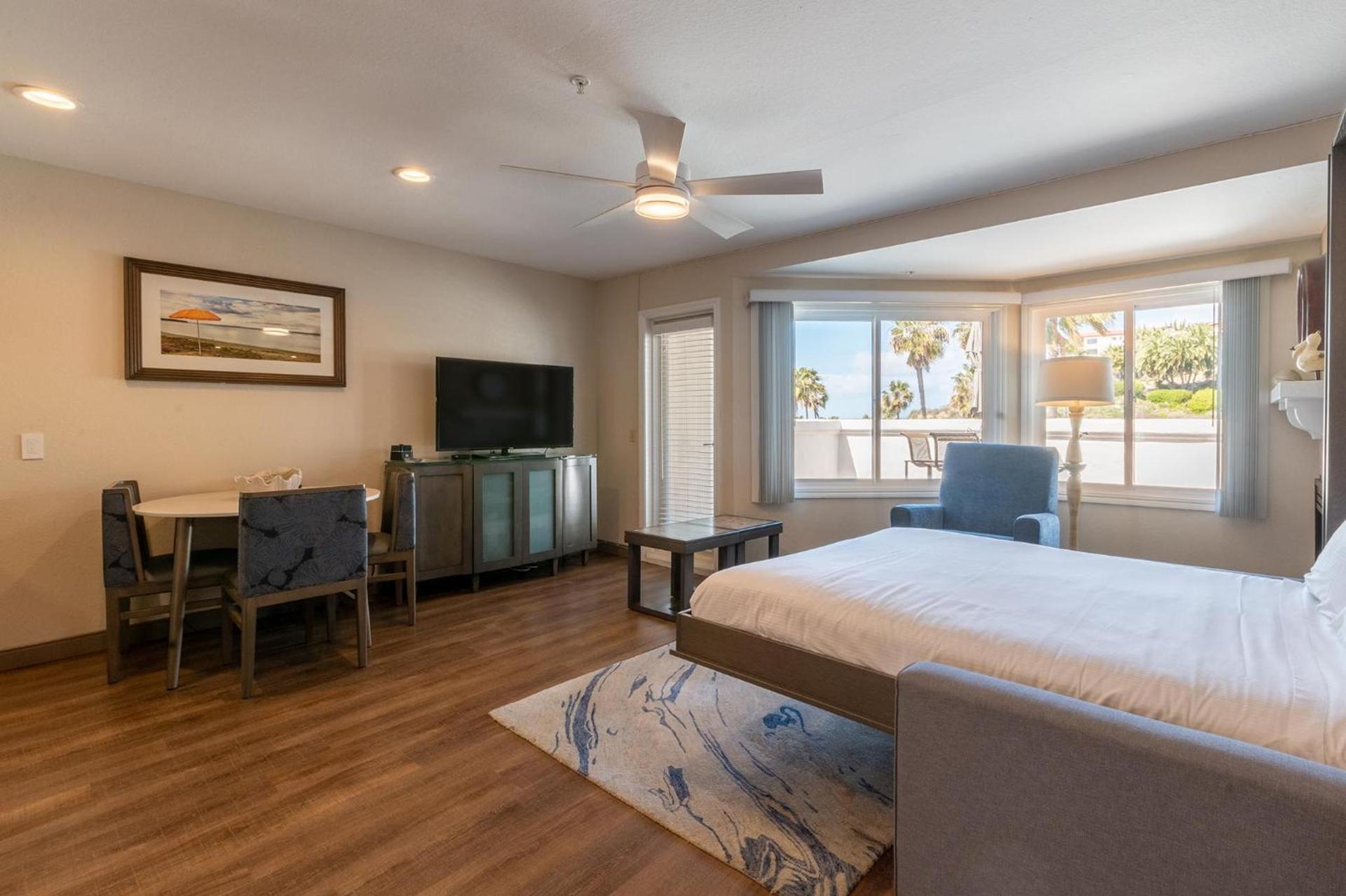 San Clemente Cove Resort photo 17