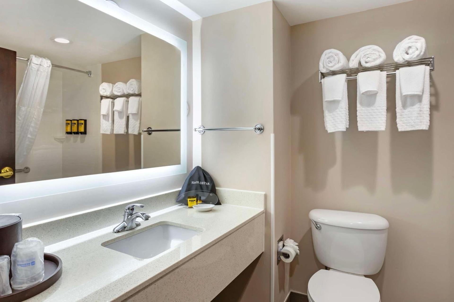 Best Western Plus Fairfield Hotel photo 27