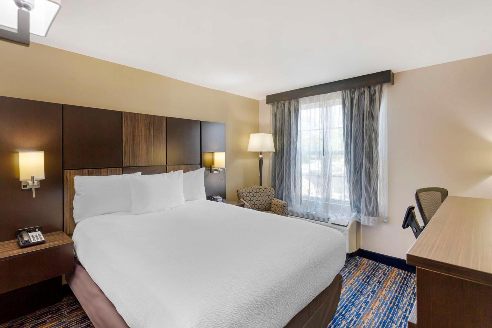 Best Western Plus Fairfield Hotel photo 28