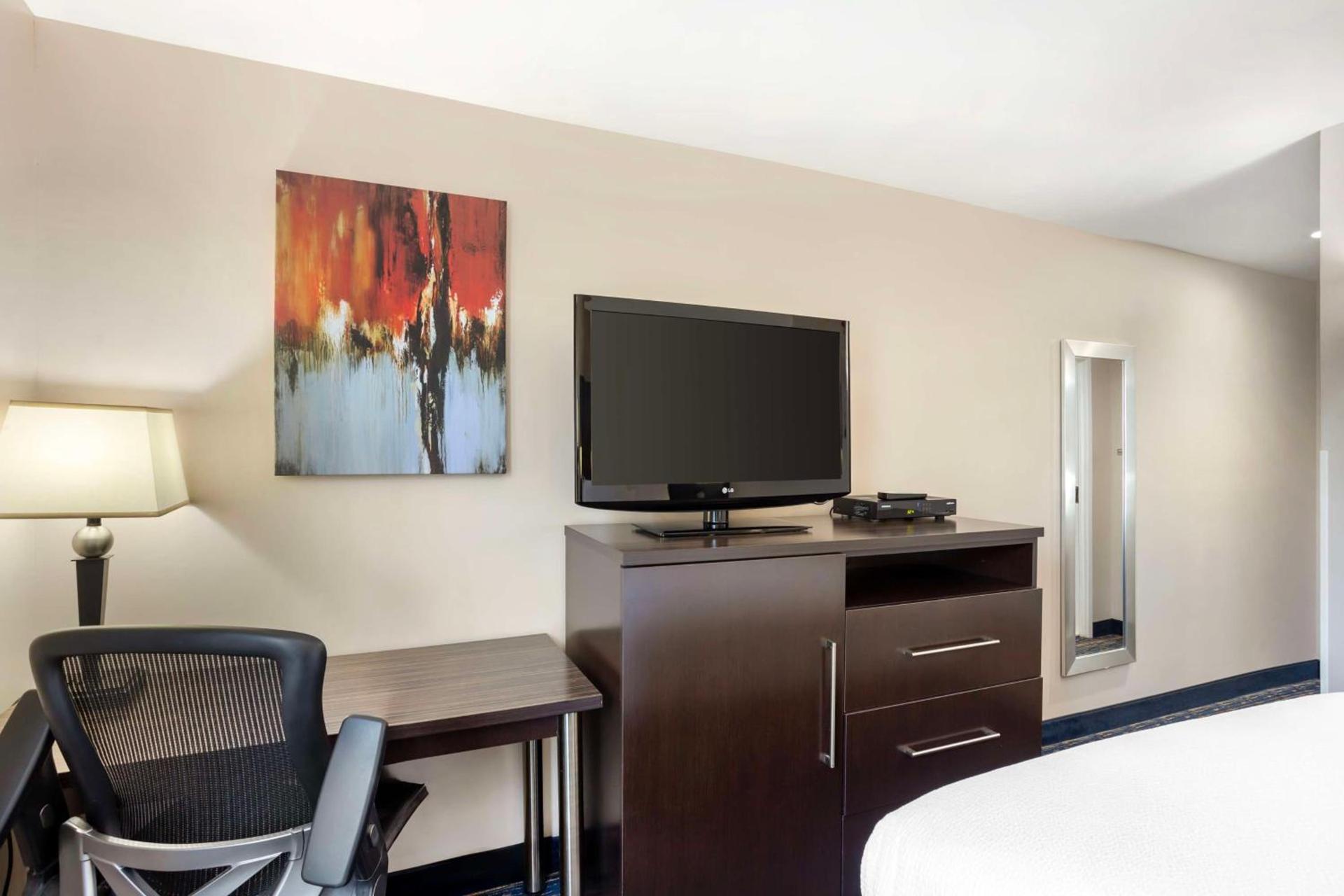 Best Western Plus Fairfield Hotel photo 30