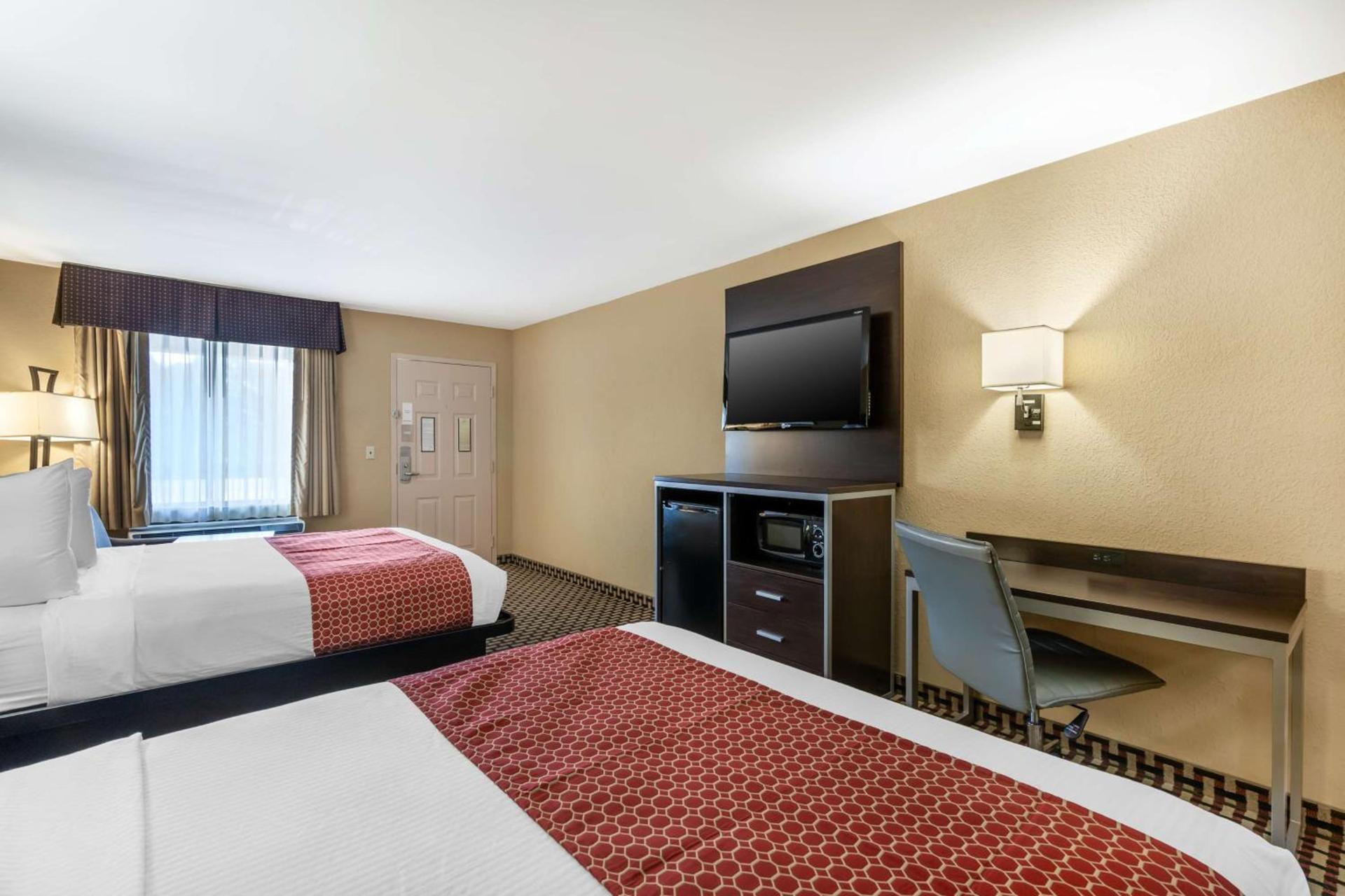 Best Western Bradford Inn photo 11