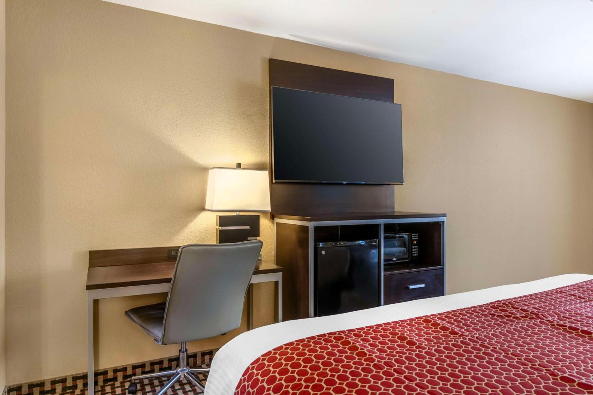 Best Western Bradford Inn photo 14