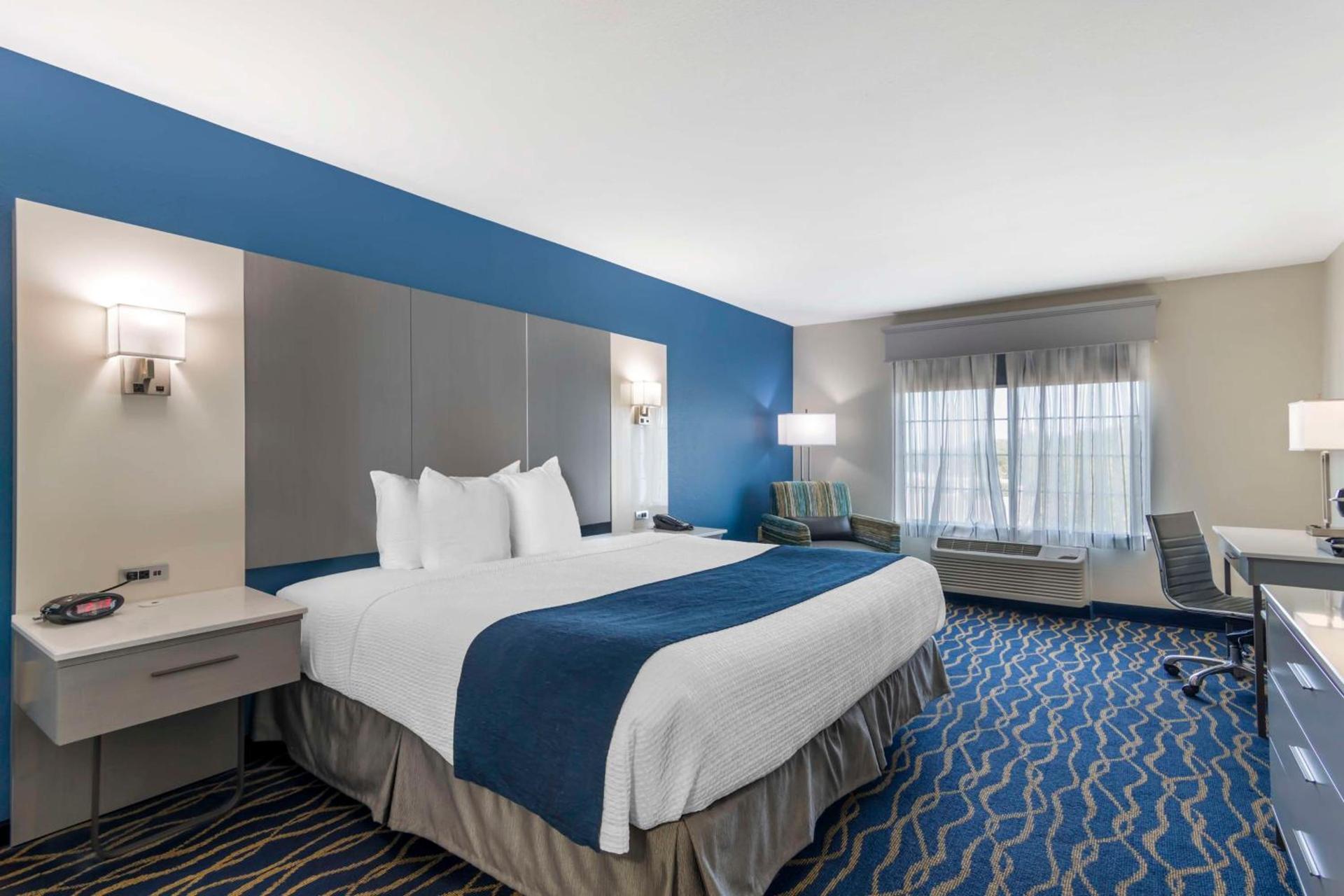 Best Western Plus Lake Lanier Gainesville Hotel & Suites photo 3