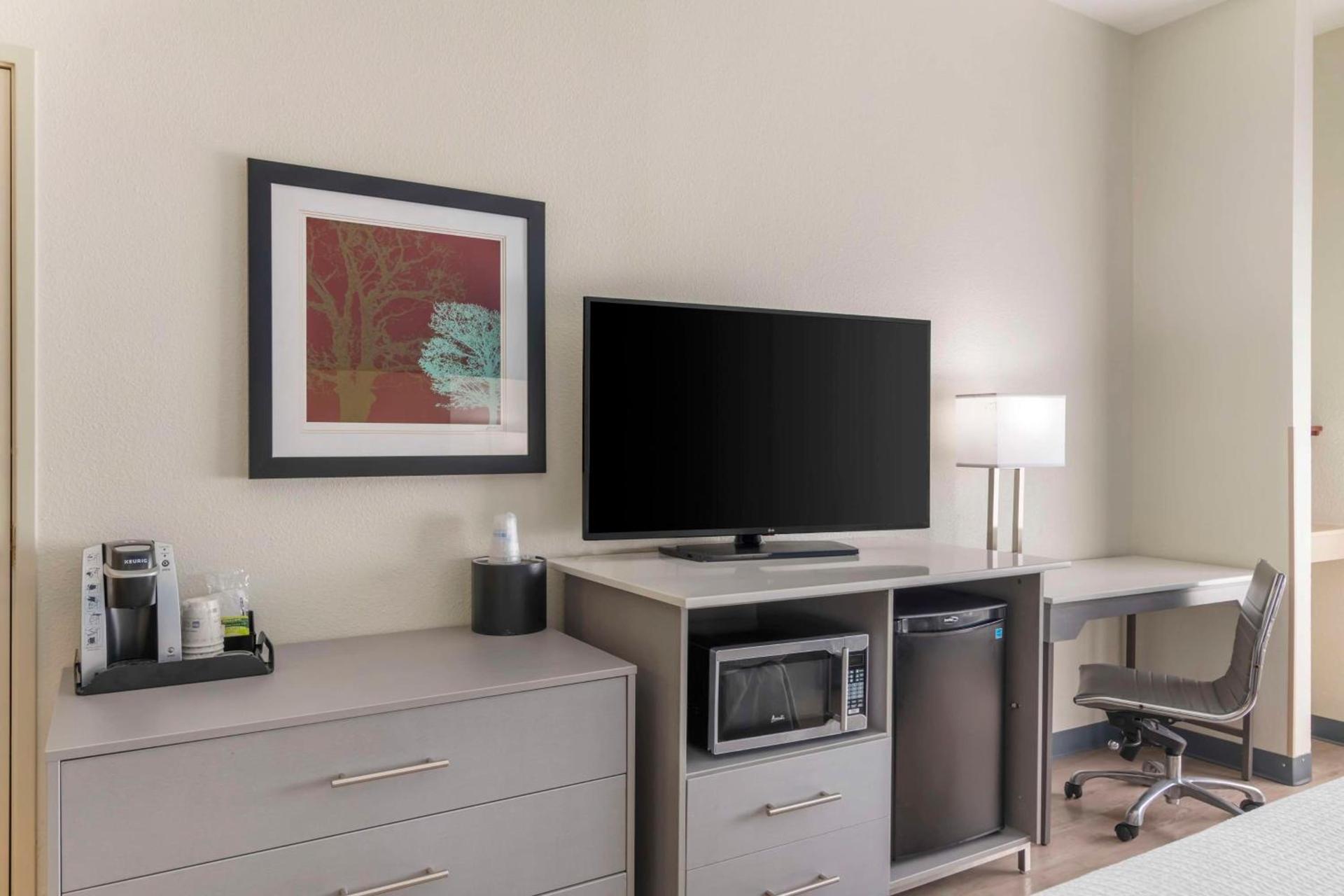 Best Western Plus Lake Lanier Gainesville Hotel & Suites photo 13