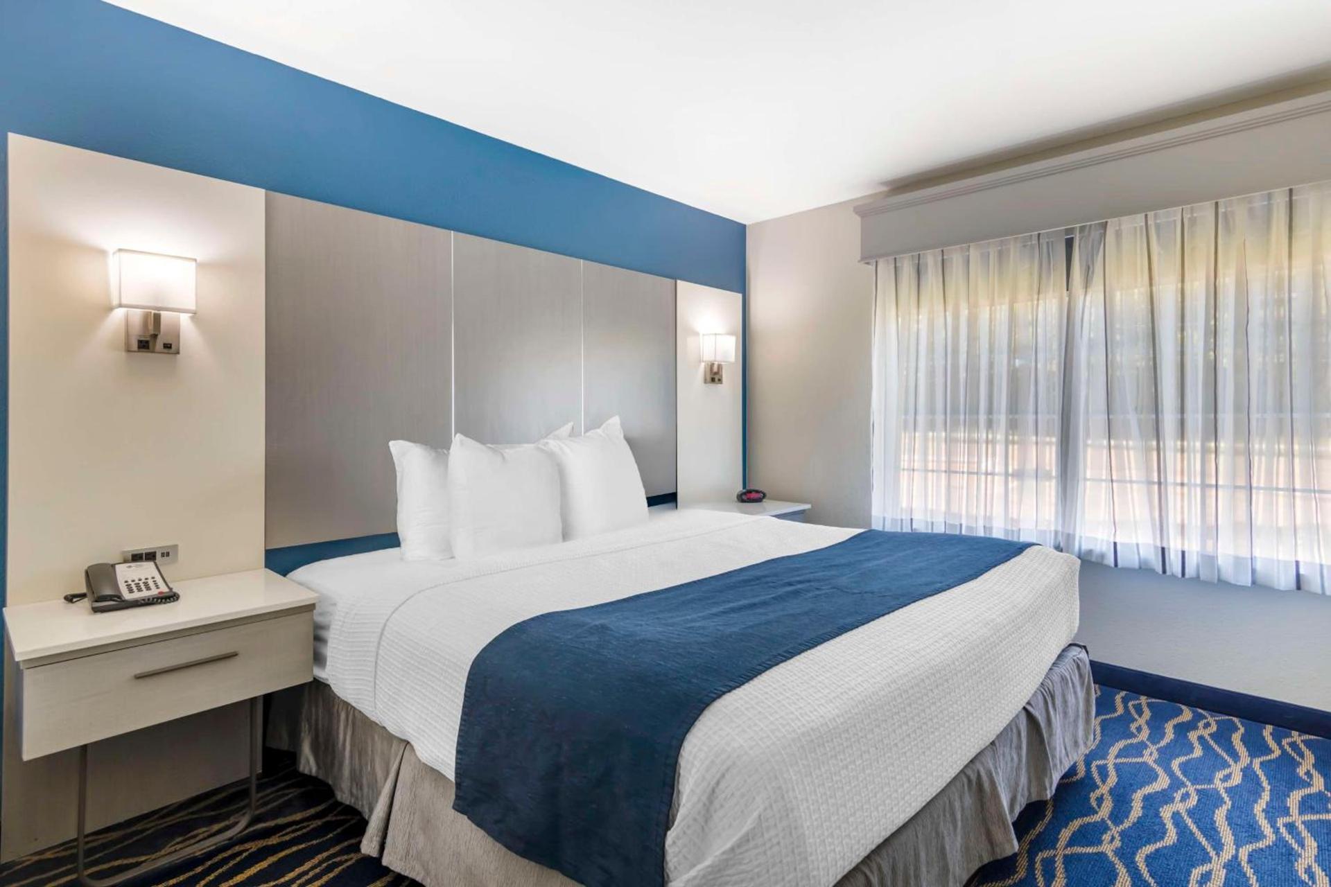 Best Western Plus Lake Lanier Gainesville Hotel & Suites photo 18