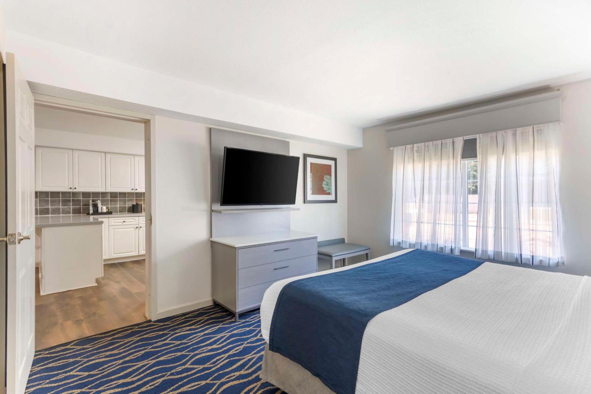 Best Western Plus Lake Lanier Gainesville Hotel & Suites photo 23