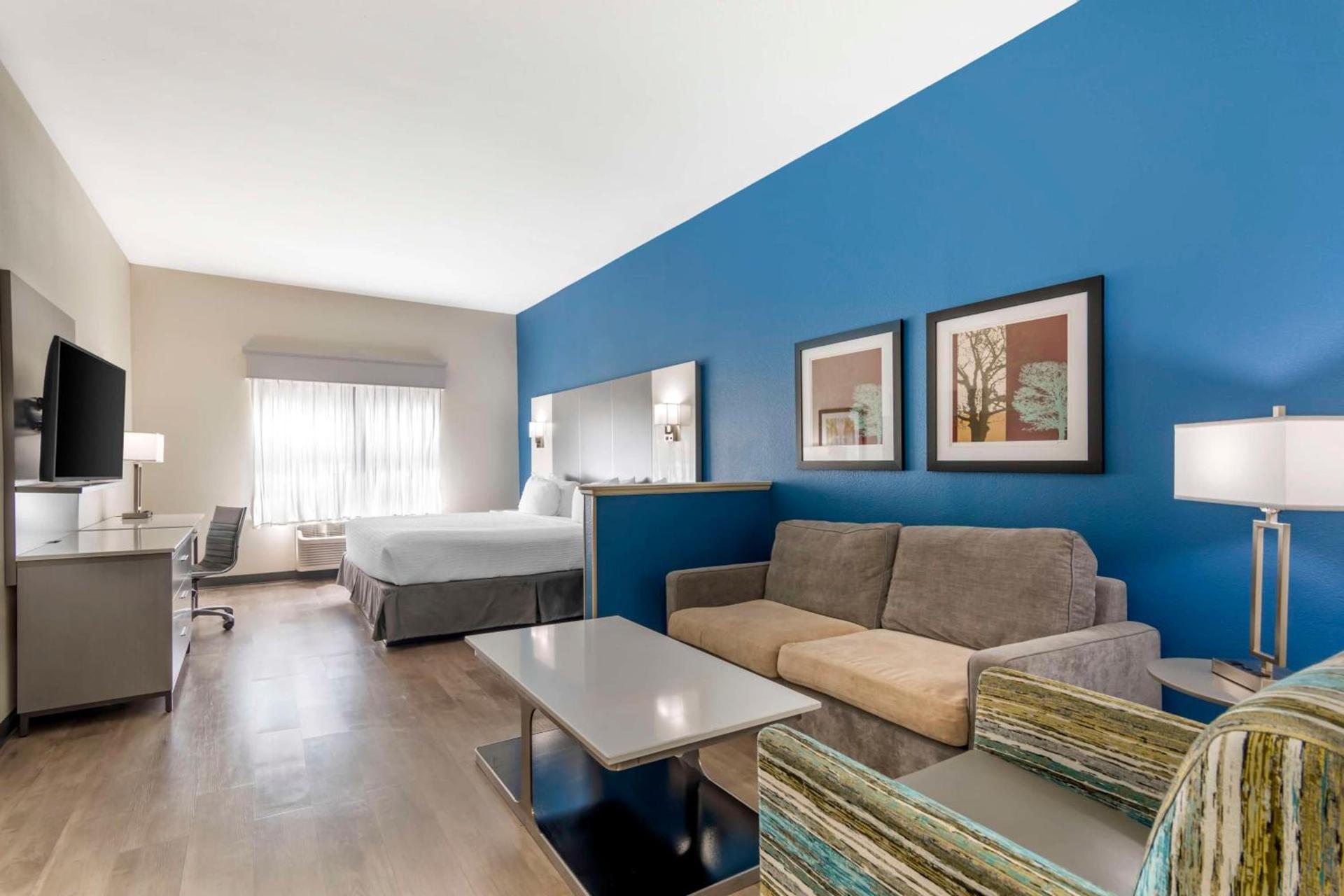 Best Western Plus Lake Lanier Gainesville Hotel & Suites photo 28