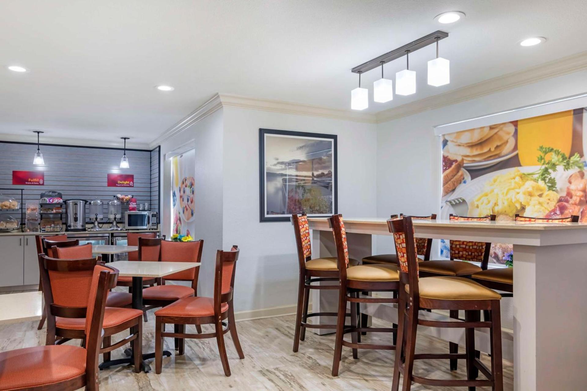 Best Western Plus Lake Lanier Gainesville Hotel & Suites photo 43