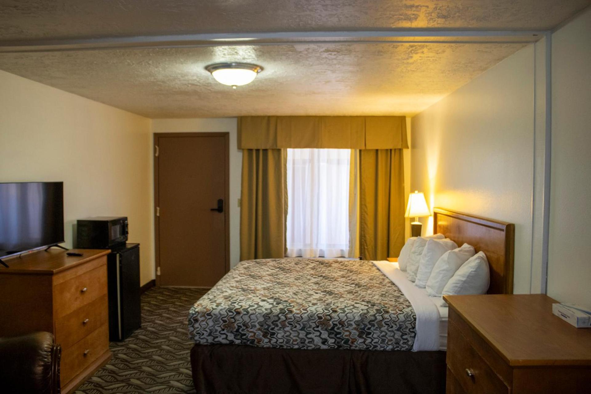 Patriot Stay Motel photo 3