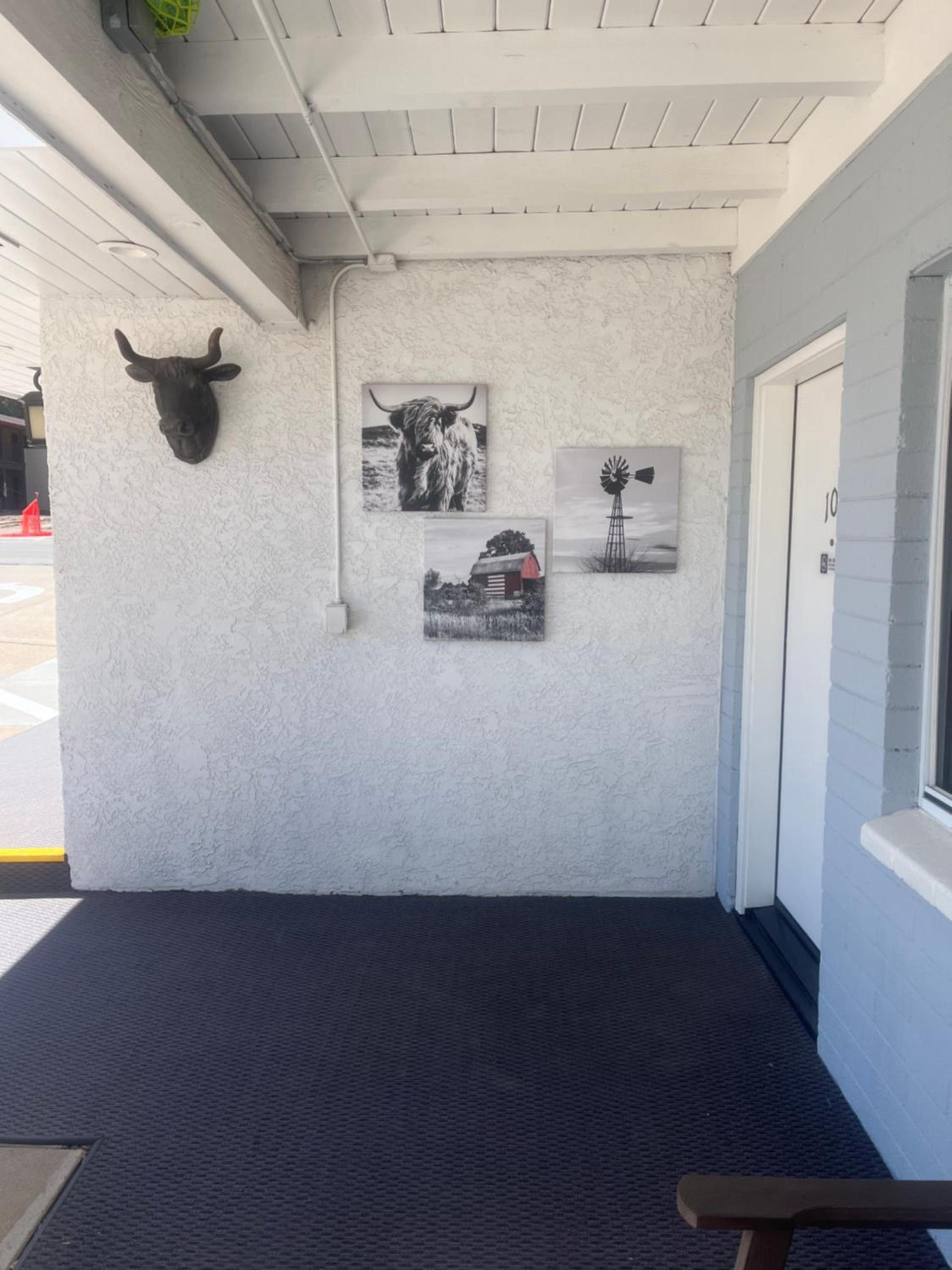 El Rancho Motel photo 75