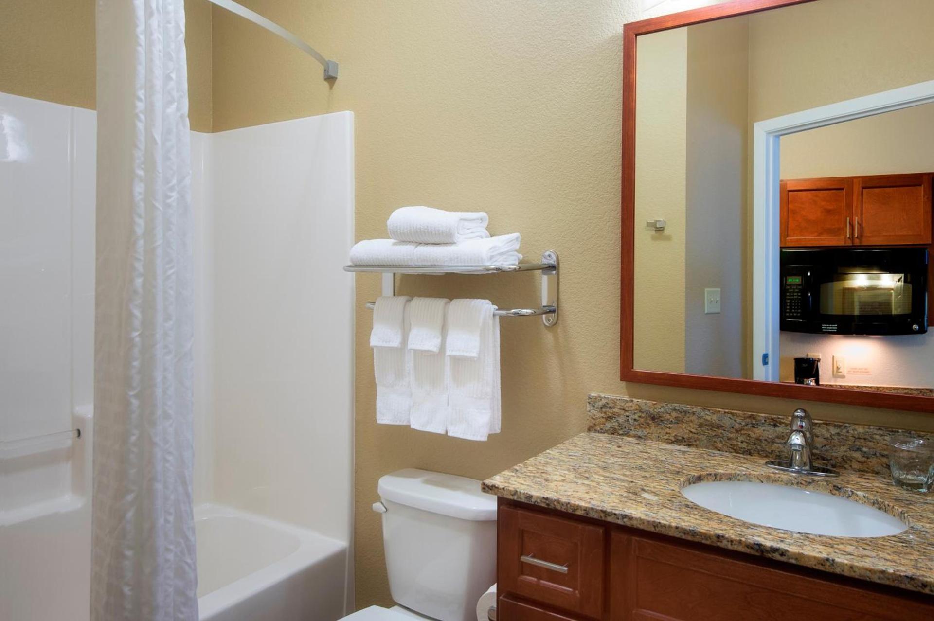 Candlewood Suites Fort Worth West by IHG photo 2
