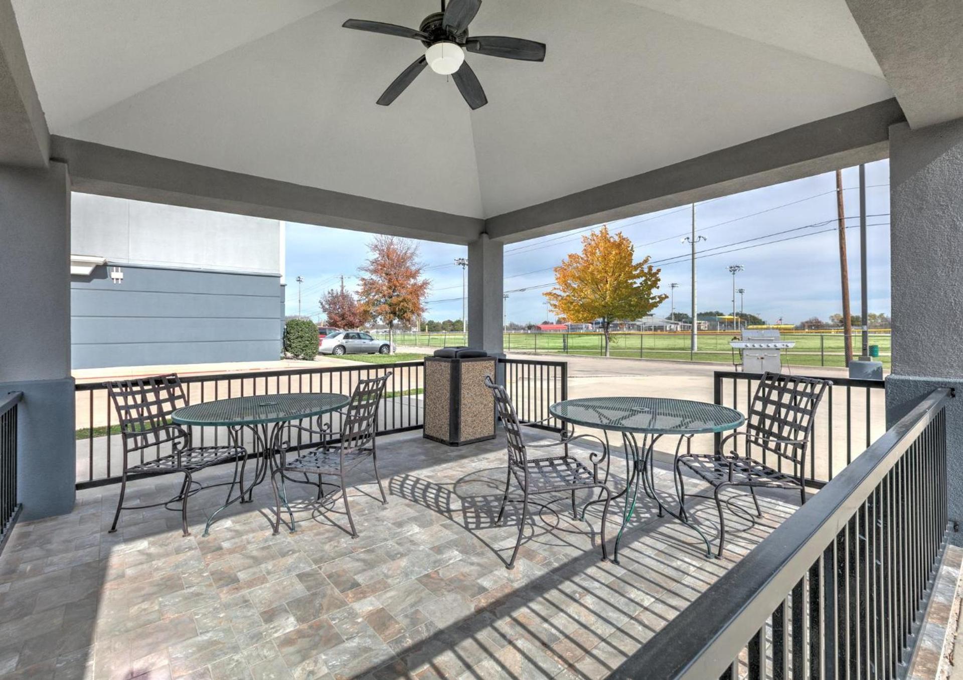 Candlewood Suites Fort Worth West by IHG photo 31