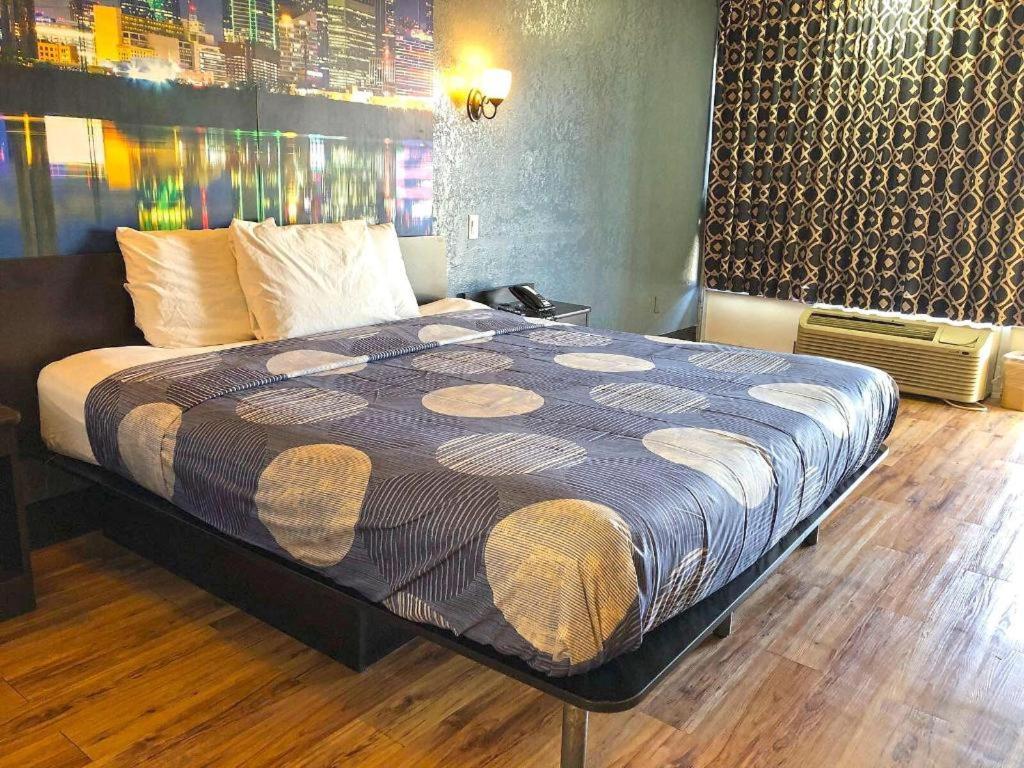 Americas Best Value Inn Garland Dallas photo 2