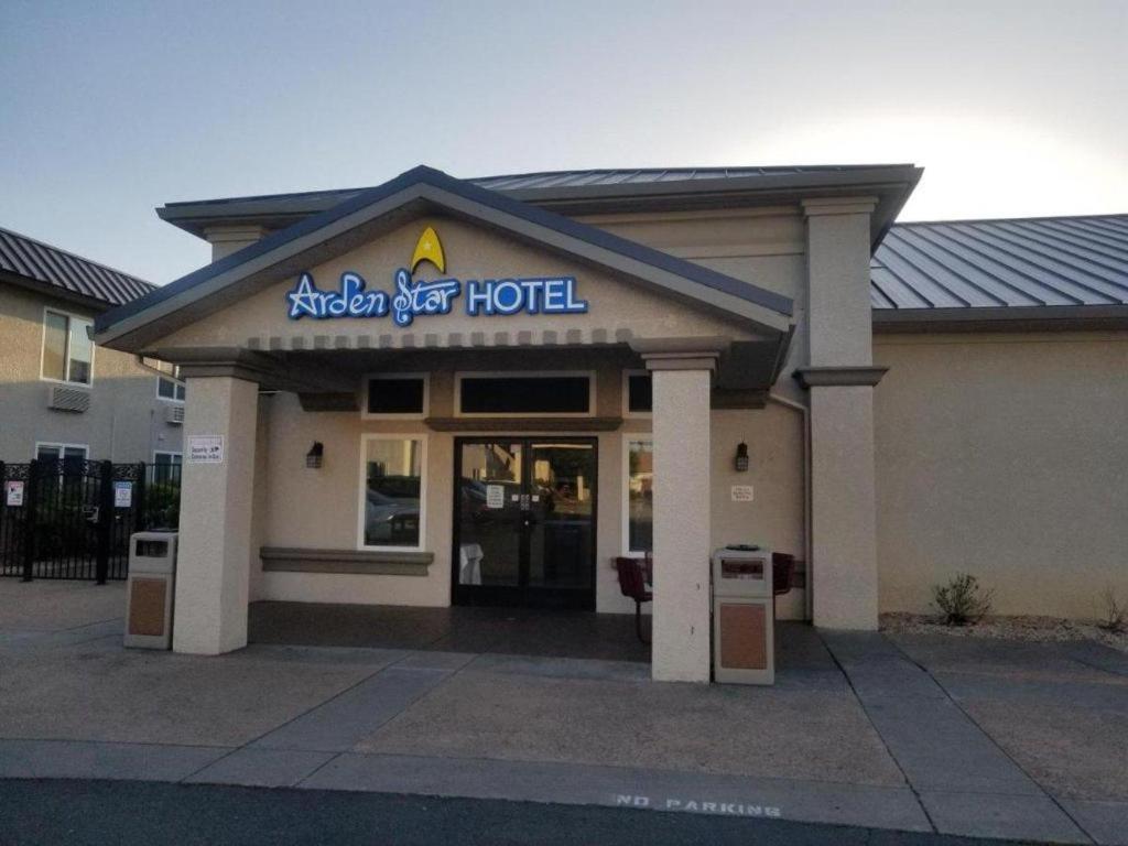 Arden Star Hotel photo 6