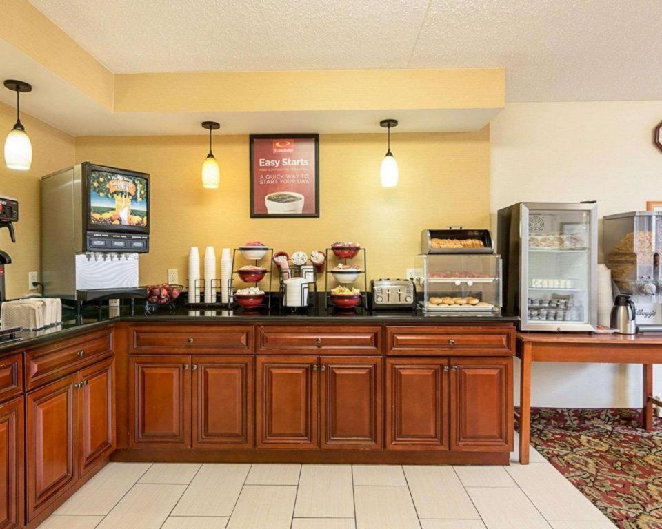 Econo Lodge Near Quantico Marine Base photo 11