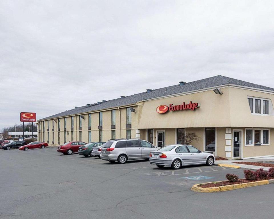 Econo Lodge Near Quantico Marine Base photo 8
