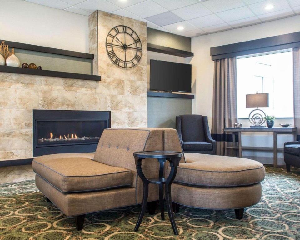 Quality Inn photo 8