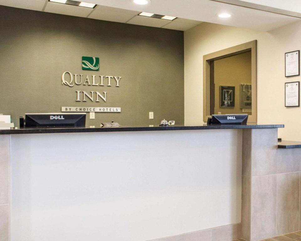 Quality Inn photo 10