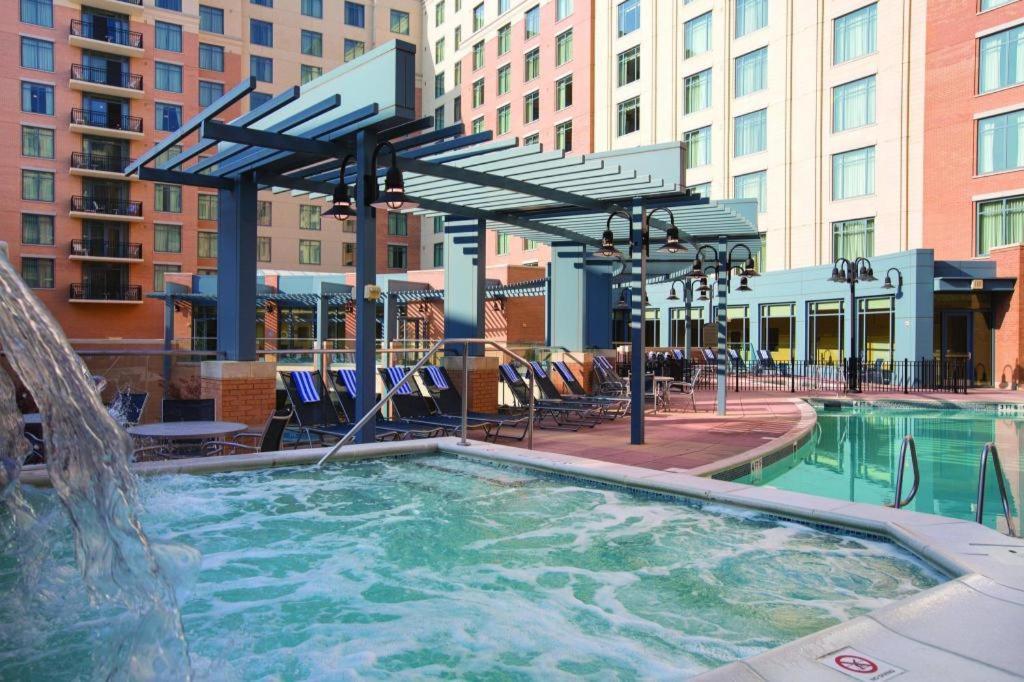 National Harbor Resort by ResortShare photo 3